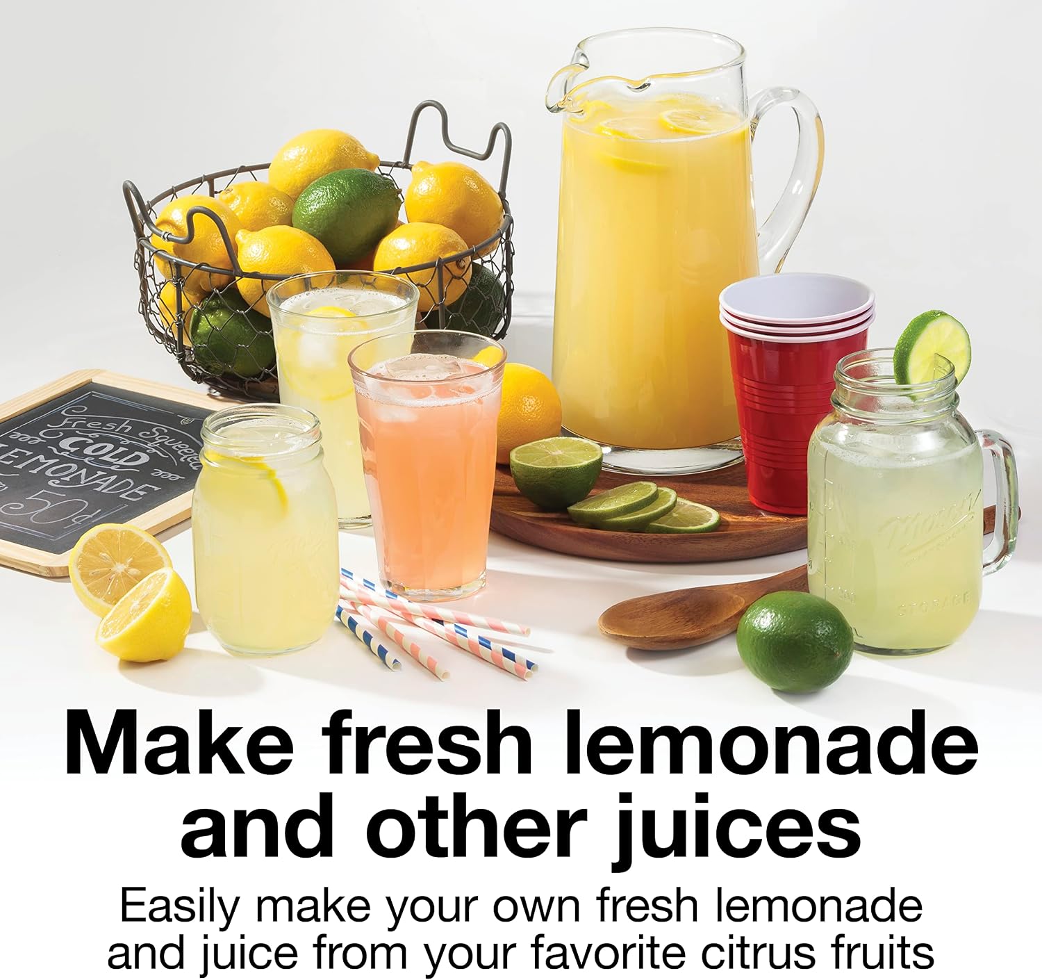 Detalle de Proctor Silex Alex’s Lemonade Stand Electric Citrus Juicer Machine (Yellow, 34 oz) — 66341