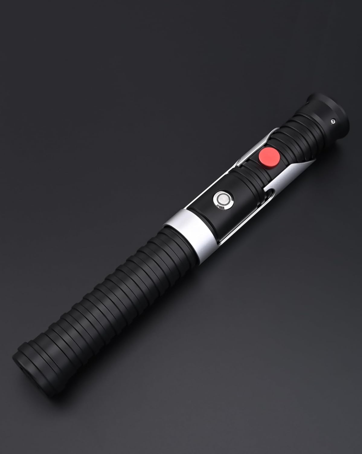 Thumbnail 6 de Lorsaberus Legacy 12 RGB Motion Control Dueling Lightsaber (12 RGB, 16 sound fonts, smooth swing)