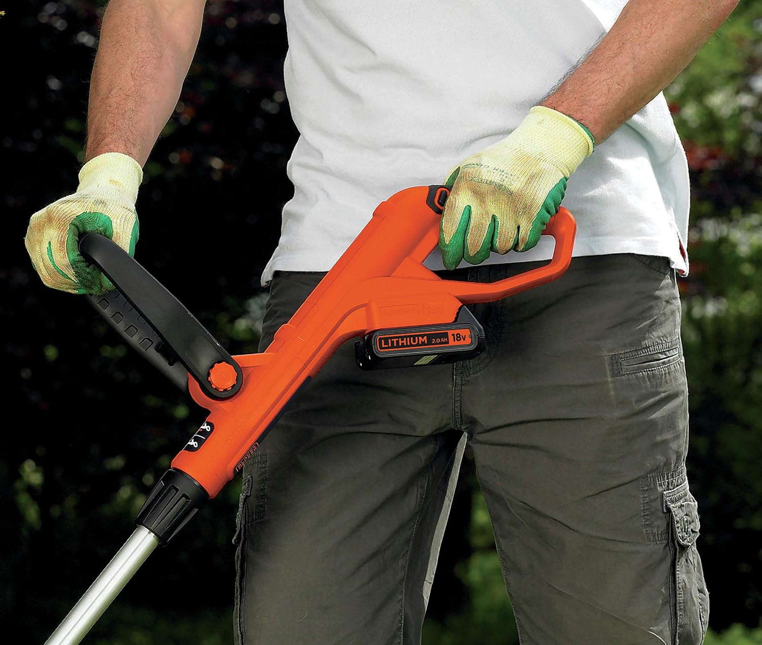 Detalle de BLACK+DECKER Coupe-Bordures Sans Fil 18V GLC1823L20-QW — maniabilité et performance