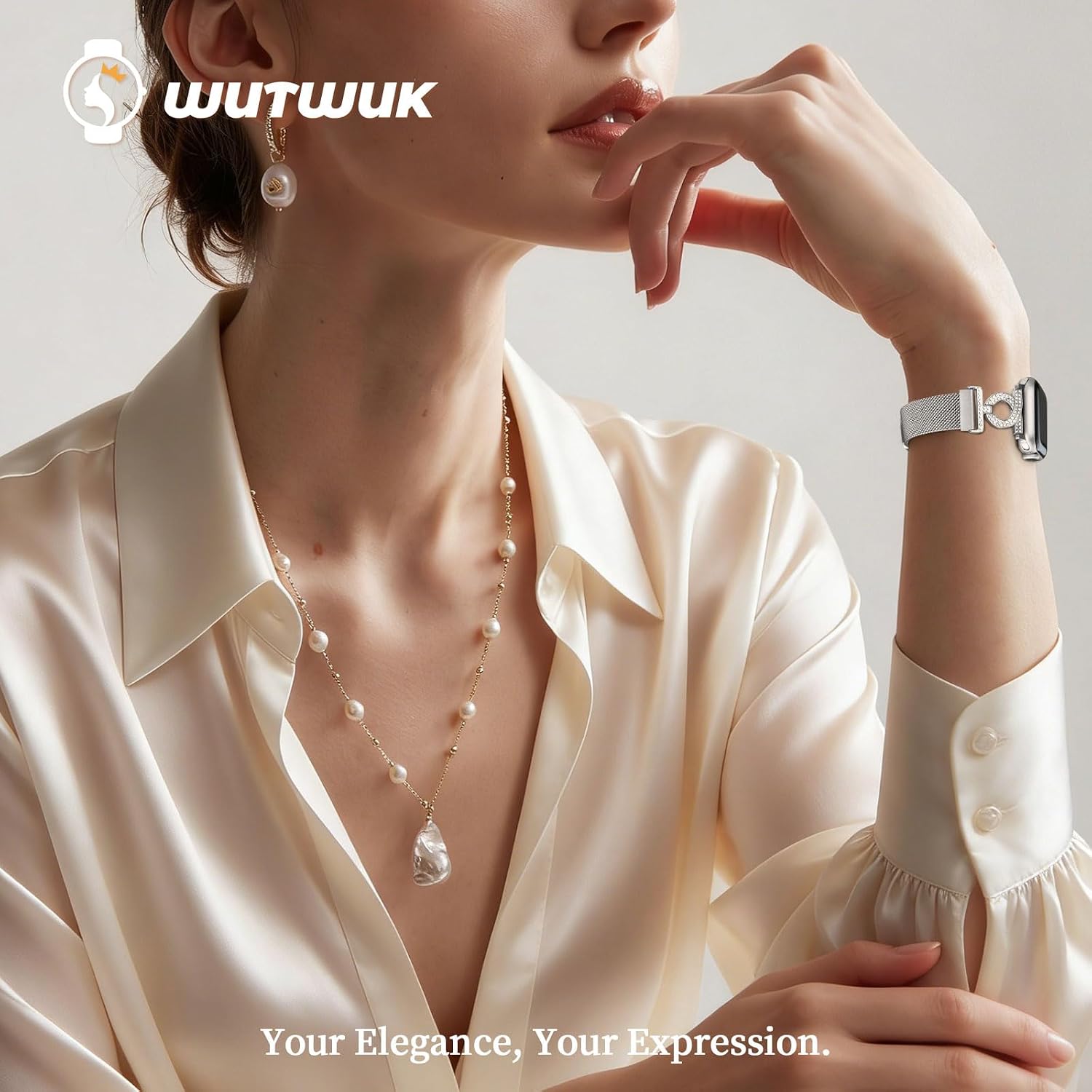 Detalle de Wutwuk Stainless Steel Rhinestone Apple Watch Strap with Adjustable Magnetic Clasp (38–42mm)