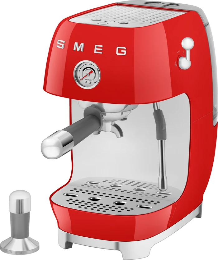 Thumbnail 6 de Smeg ECF03RDEU Rot – kompakte Espressomaschine mit Dampfdüse, glattem Milchschaum und Manometer