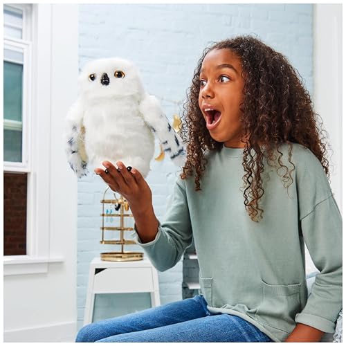 Detalle de Wizarding World Harry Potter - Hedwige Peluche Interactive