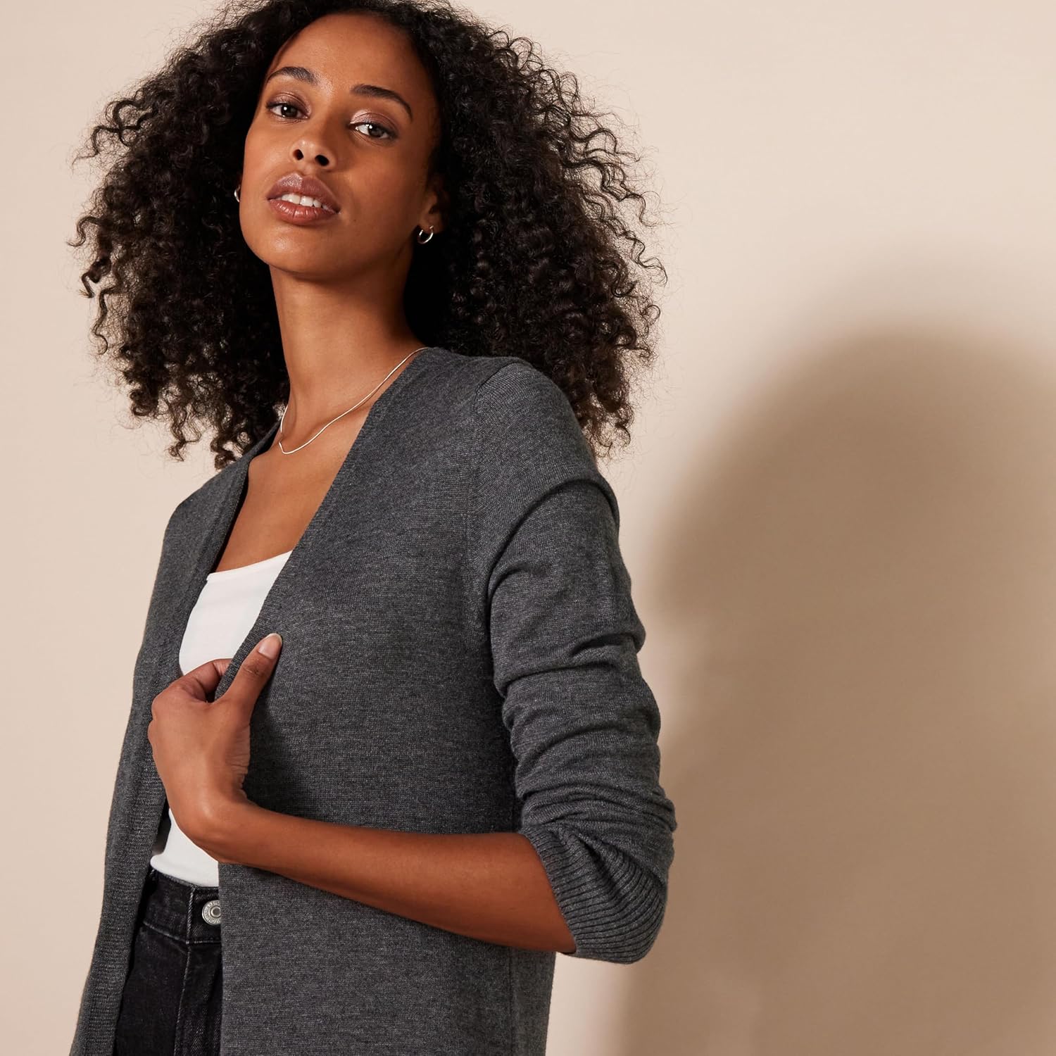 Thumbnail 2 de Amazon Essentials Women’s Lightweight Long Open-Front Cardigan (Plus Size available)