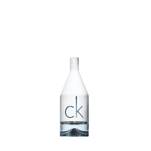 Detalle de Calvin Klein CKIN2U For Him Eau de Toilette – A practical look at this fresh, minimalist fragrance