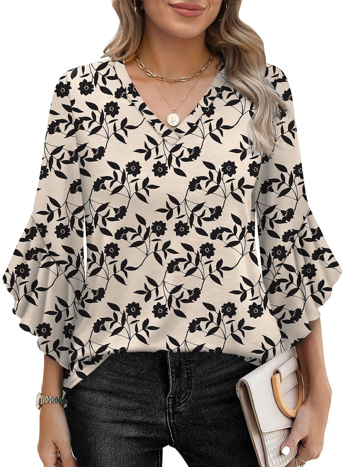 Detalle de Aokosor Womens 3/4 Sleeve Top – V‑Neck Ruffle Tunic with Flared Sleeves