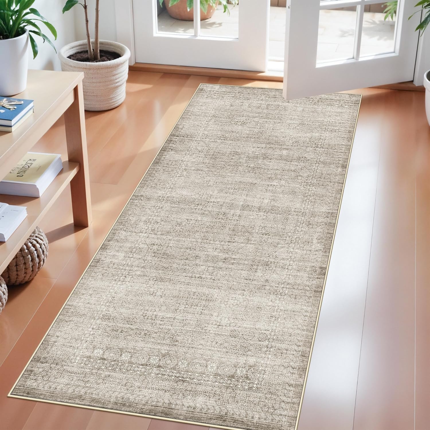 Detalle de Washable 2x4 Abstract Kitchen Rug: Neutral, Easy-Clean, Non-Slip Floor Mat (Beige/Ivory, 2x4)