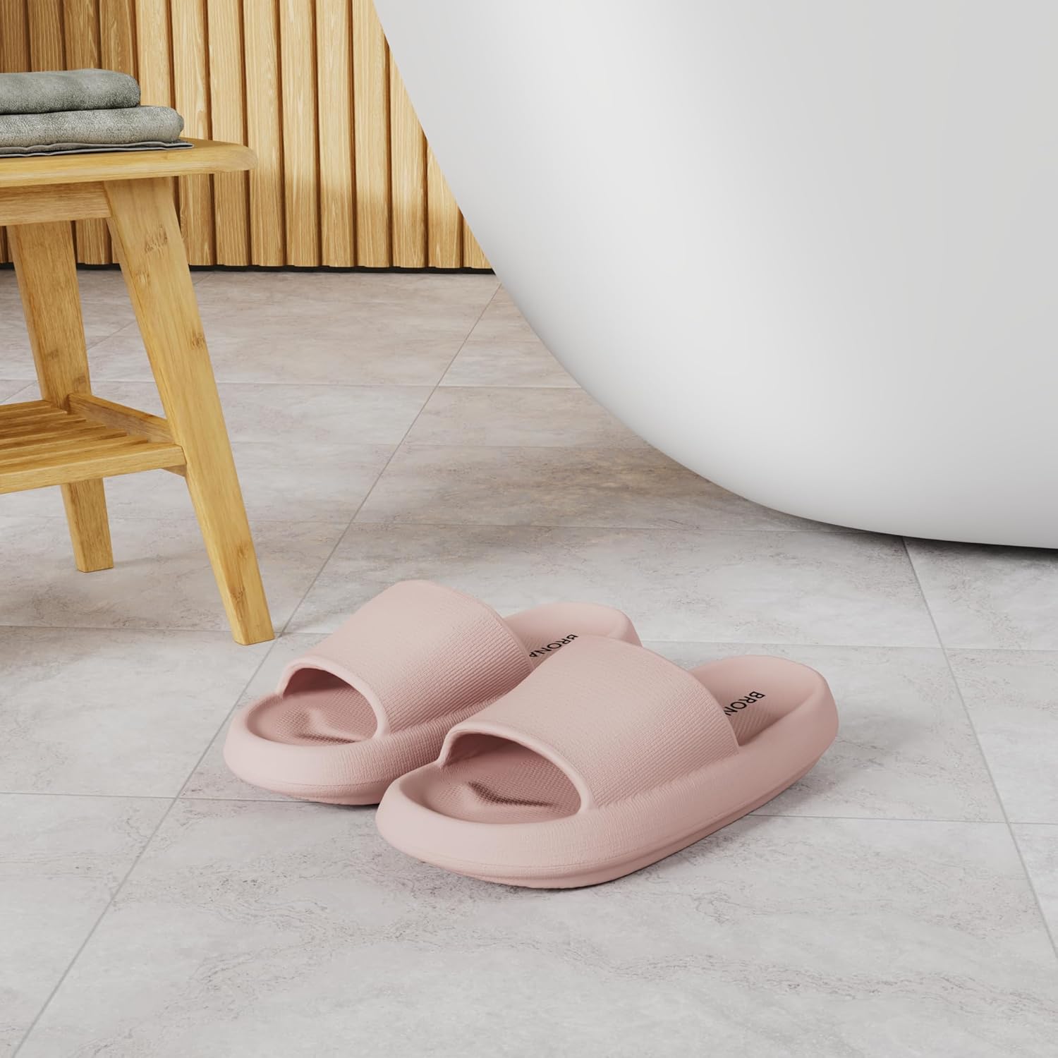 Thumbnail 1 de BRONAX Pillow Slippers for Women and Men | Cushioned Thick Sole House Slides
