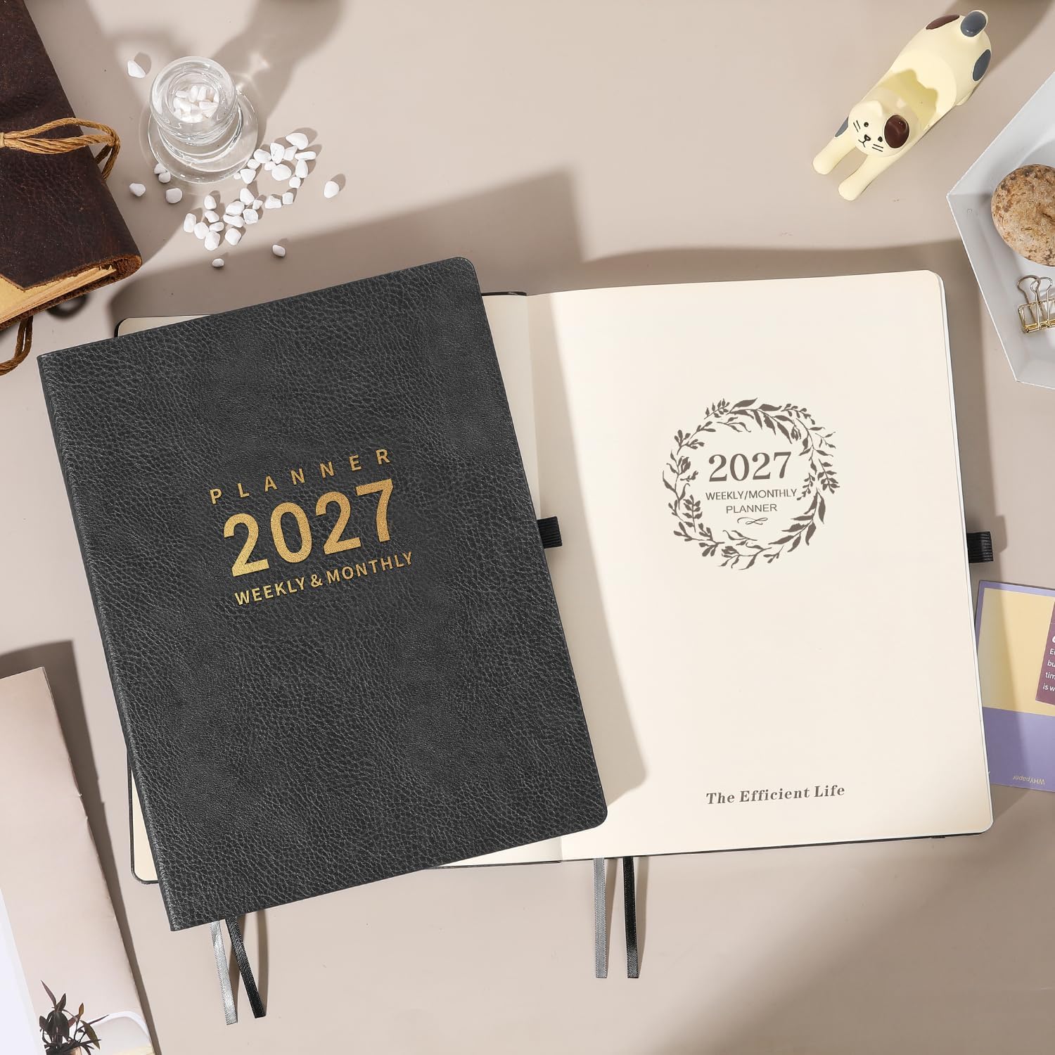 Detalle 2 de Lemome LMA4HUZYJZ22A01 2027 Planner, Weekly & Monthly, Gray Faux Leather