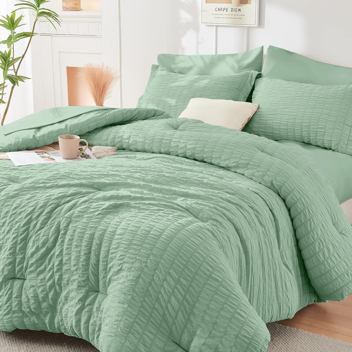 Detalle de HYMOKEGE Queen Comforter Set 7-Piece Sage Green