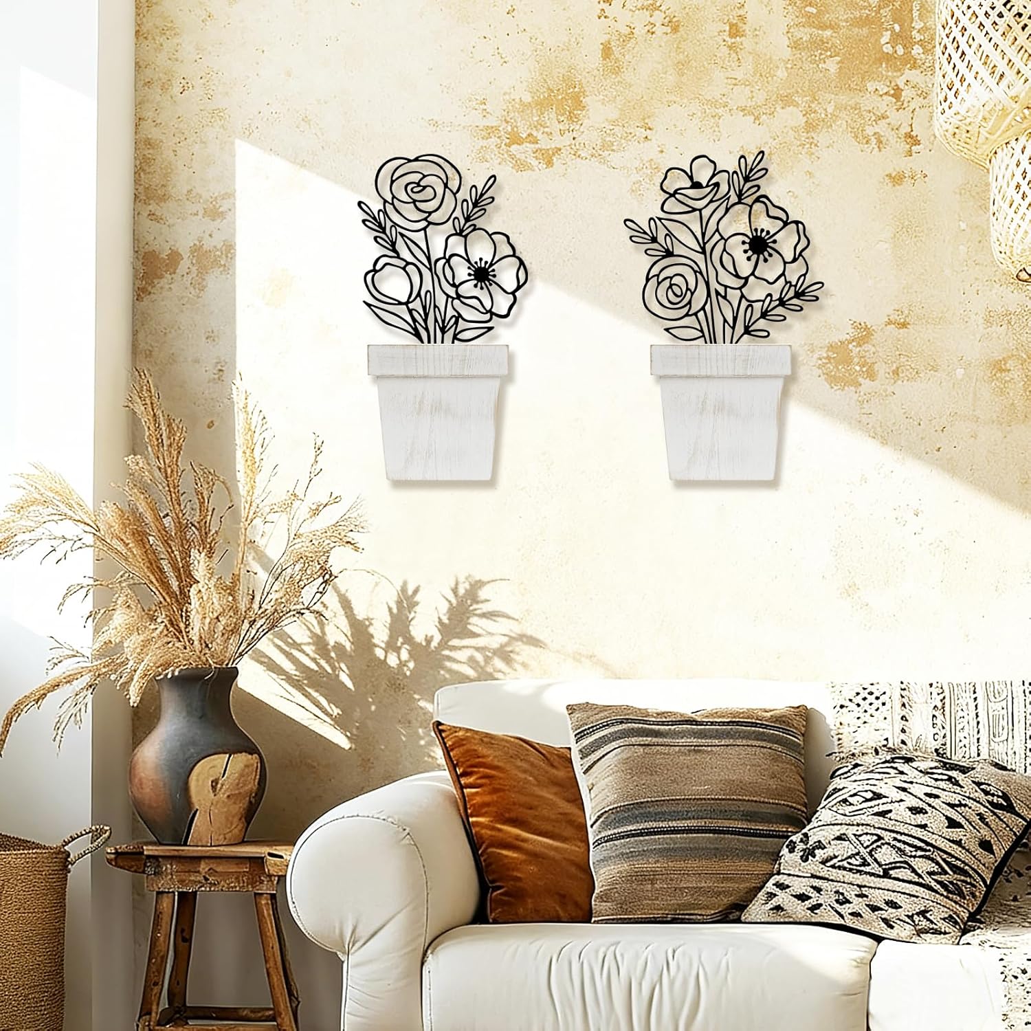 Detalle de YiYa 2 Pcs Metal Flowers Wall Arts – Beige Minimalist Floral Line Wall Sculptures