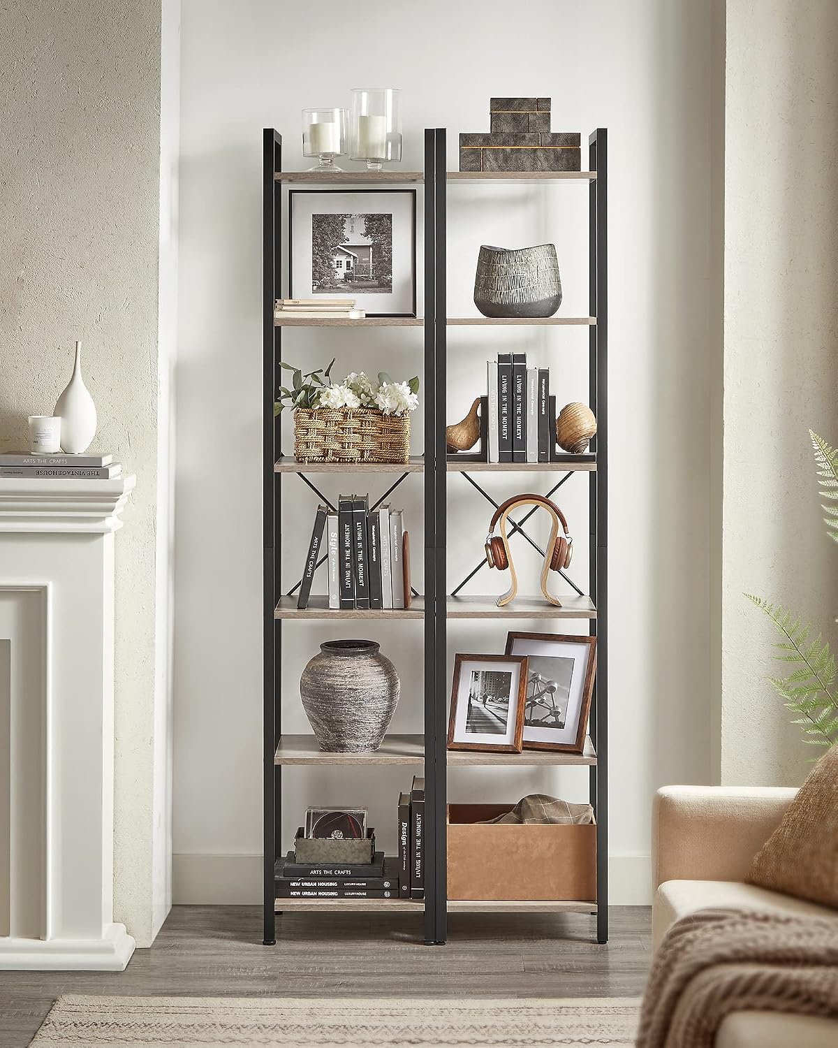 Detalle 2 de VASAGLE scaffale a 6 ripiani LLS101B02 stile industriale greige e nero, 30 x 40 x 186 cm