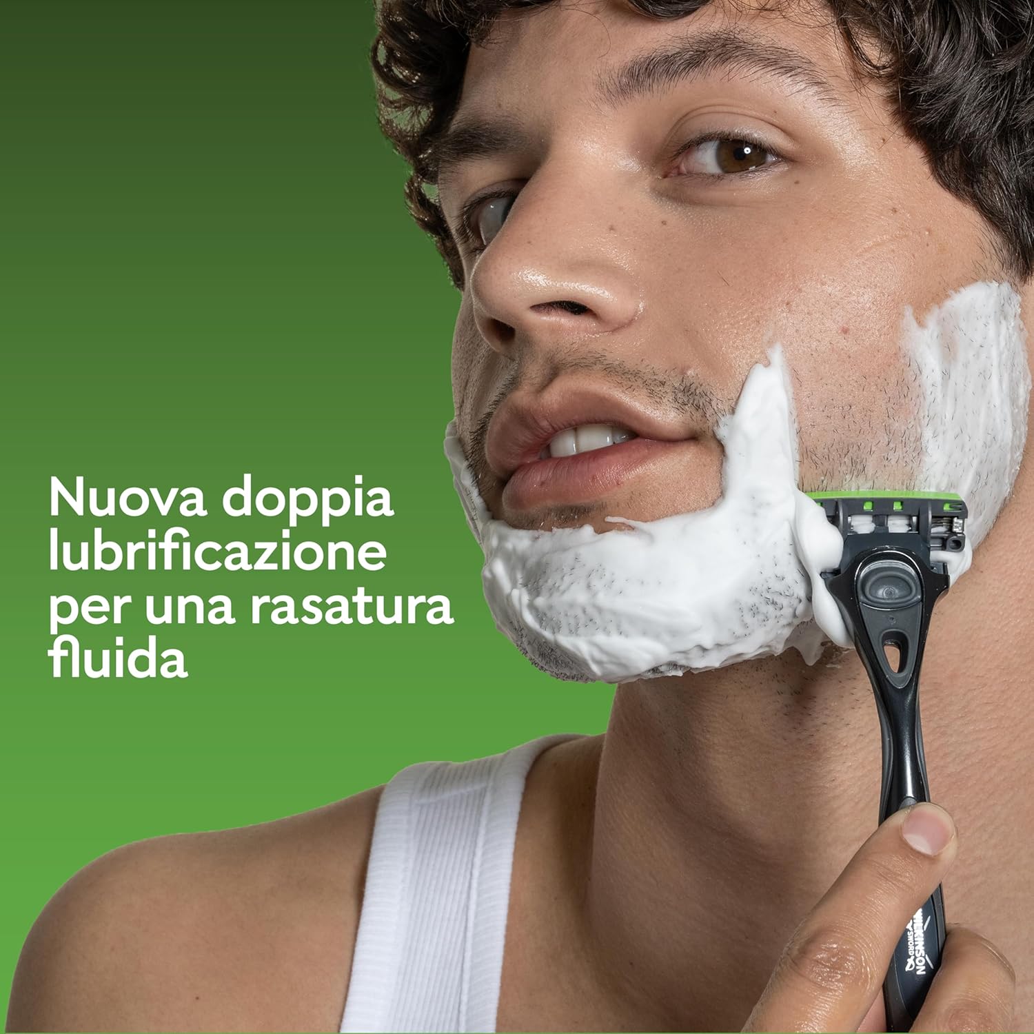 Thumbnail 2 de Wilkinson Sword Hydro 3: rasoio uomo formato convenienza con doppia lubrificazione e lama in carbonio