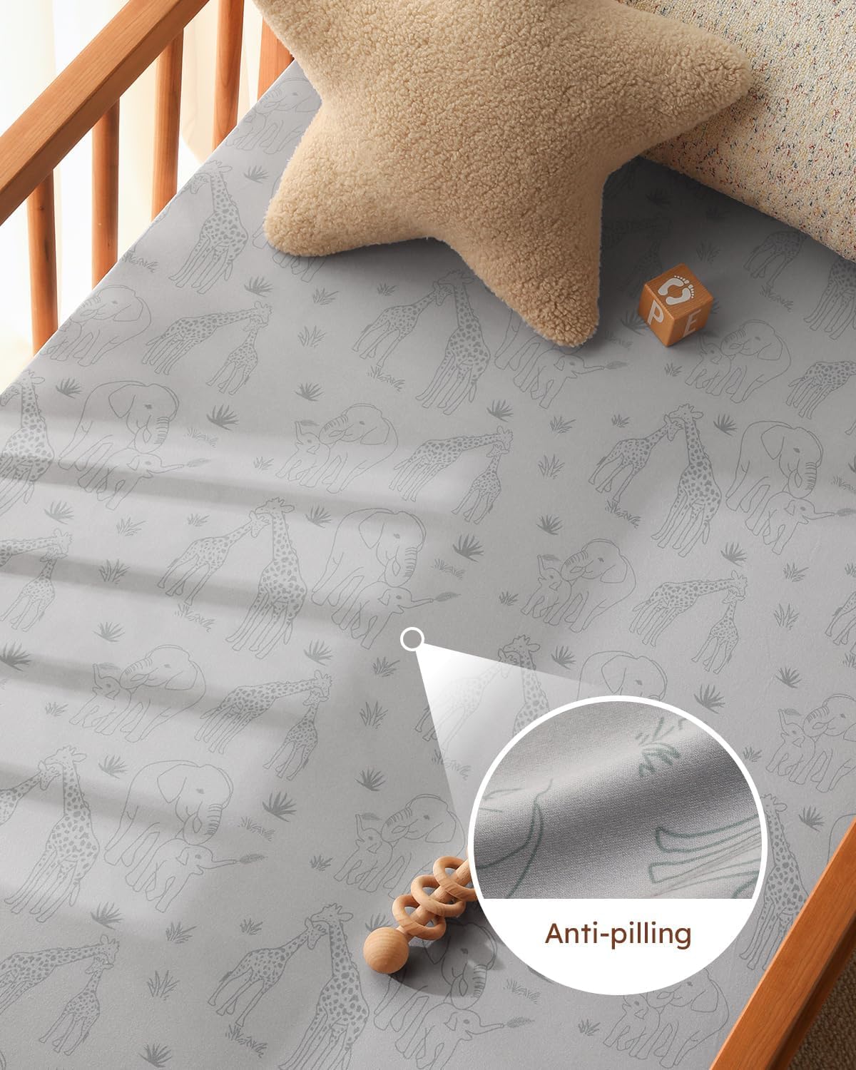 Thumbnail 3 de Unnivoll Cot Bed Sheets 140 x 70 cm – Fitted, 3-Pack, Super Soft & Breathable (Apricot, Green, Gray Elephant)