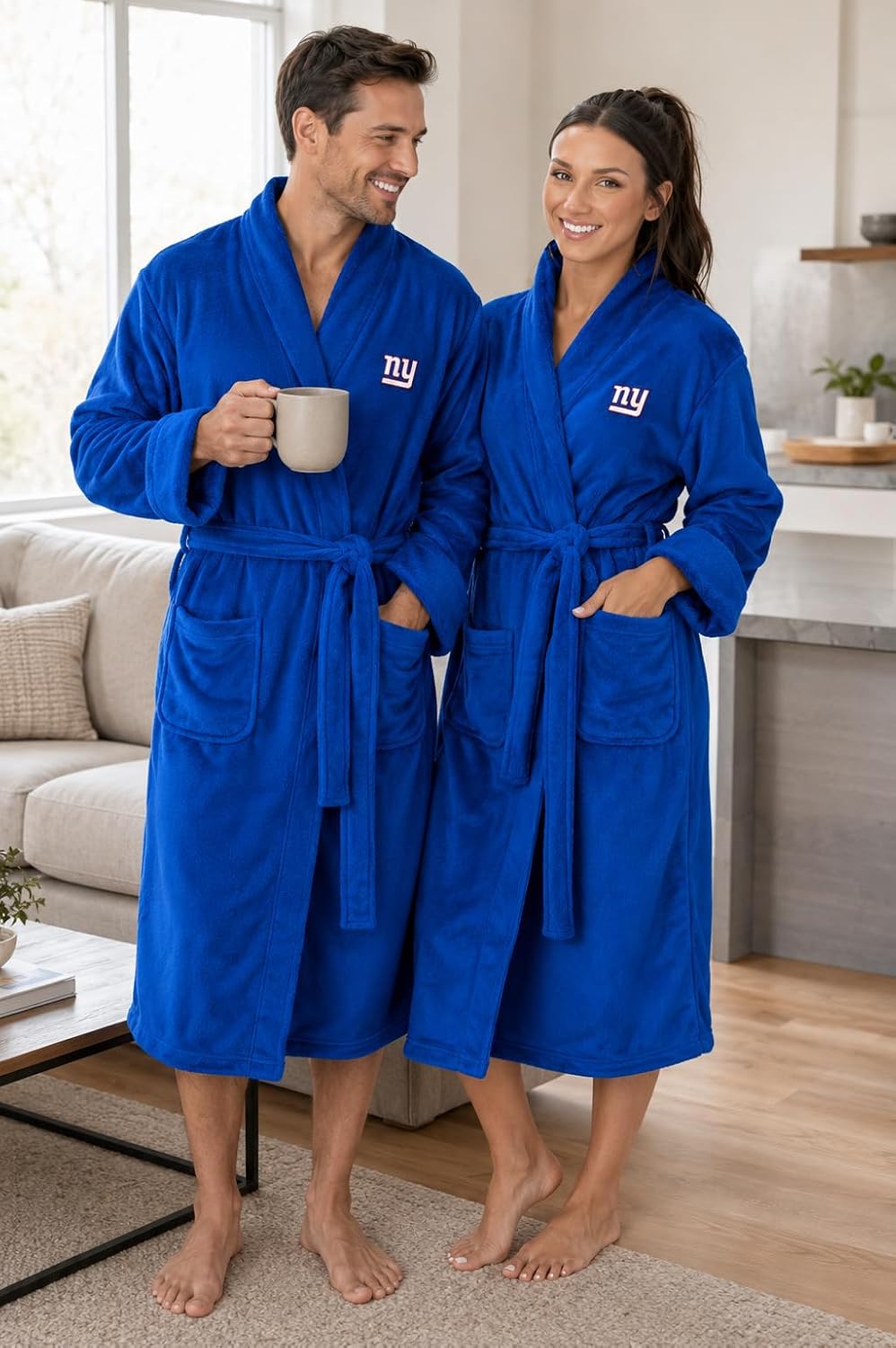 Detalle de Northwest NFL Unisex Silk Touch Bathrobe — New York Giants