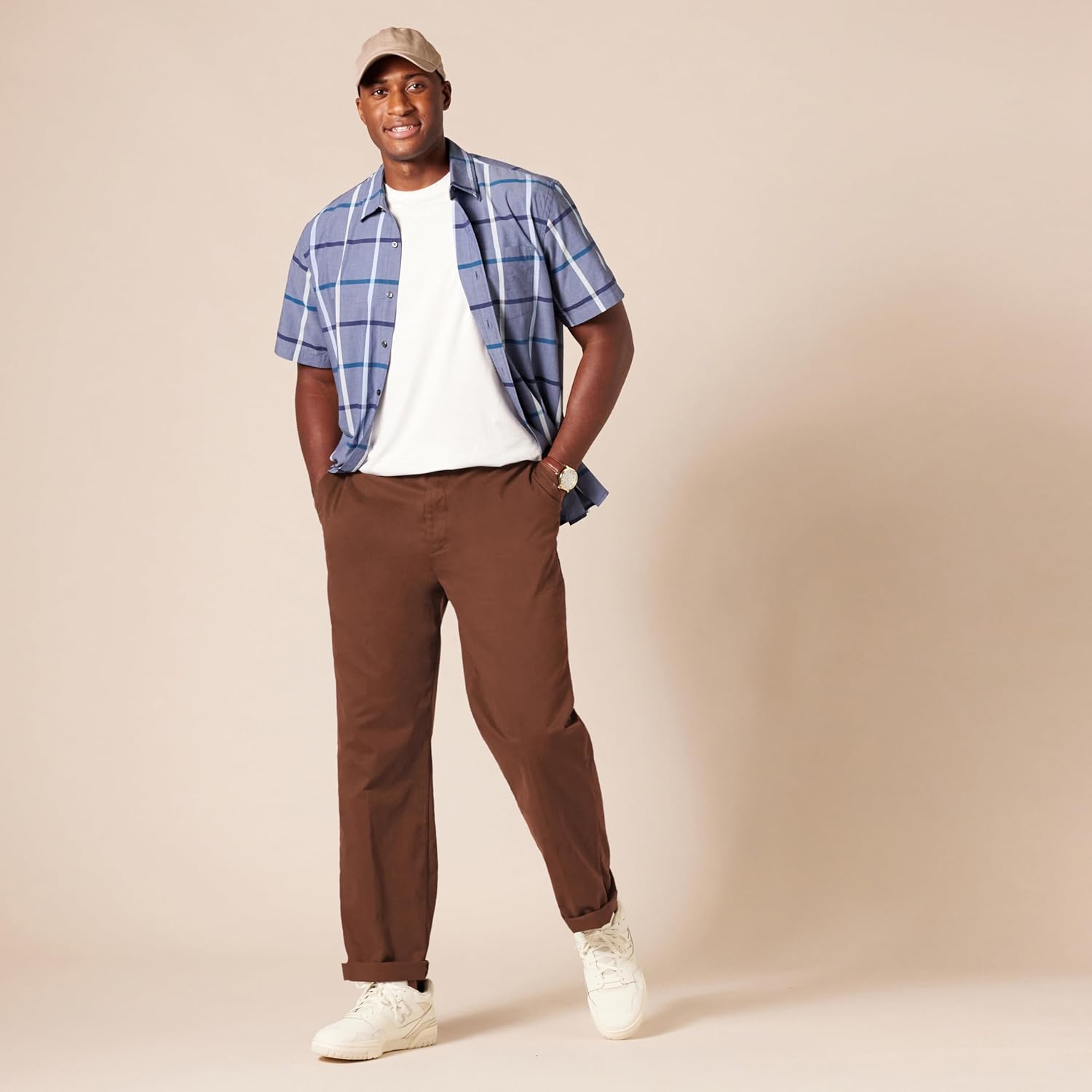 Thumbnail 6 de Amazon Essentials Men’s Classic-Fit Wrinkle-Resistant Flat-Front Chino Trousers (Big & Tall)