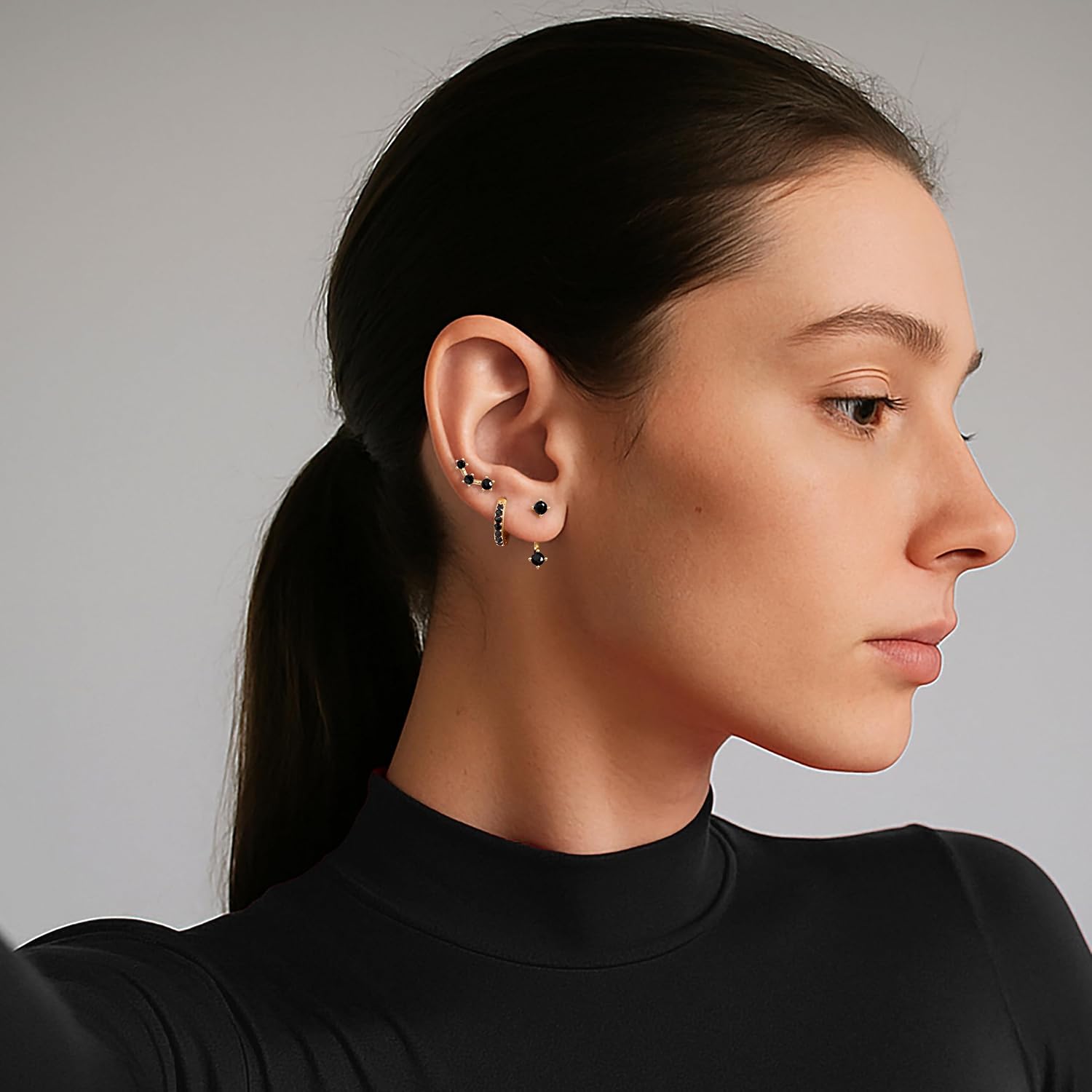 Detalle 2 de Small Earrings Set, Brass