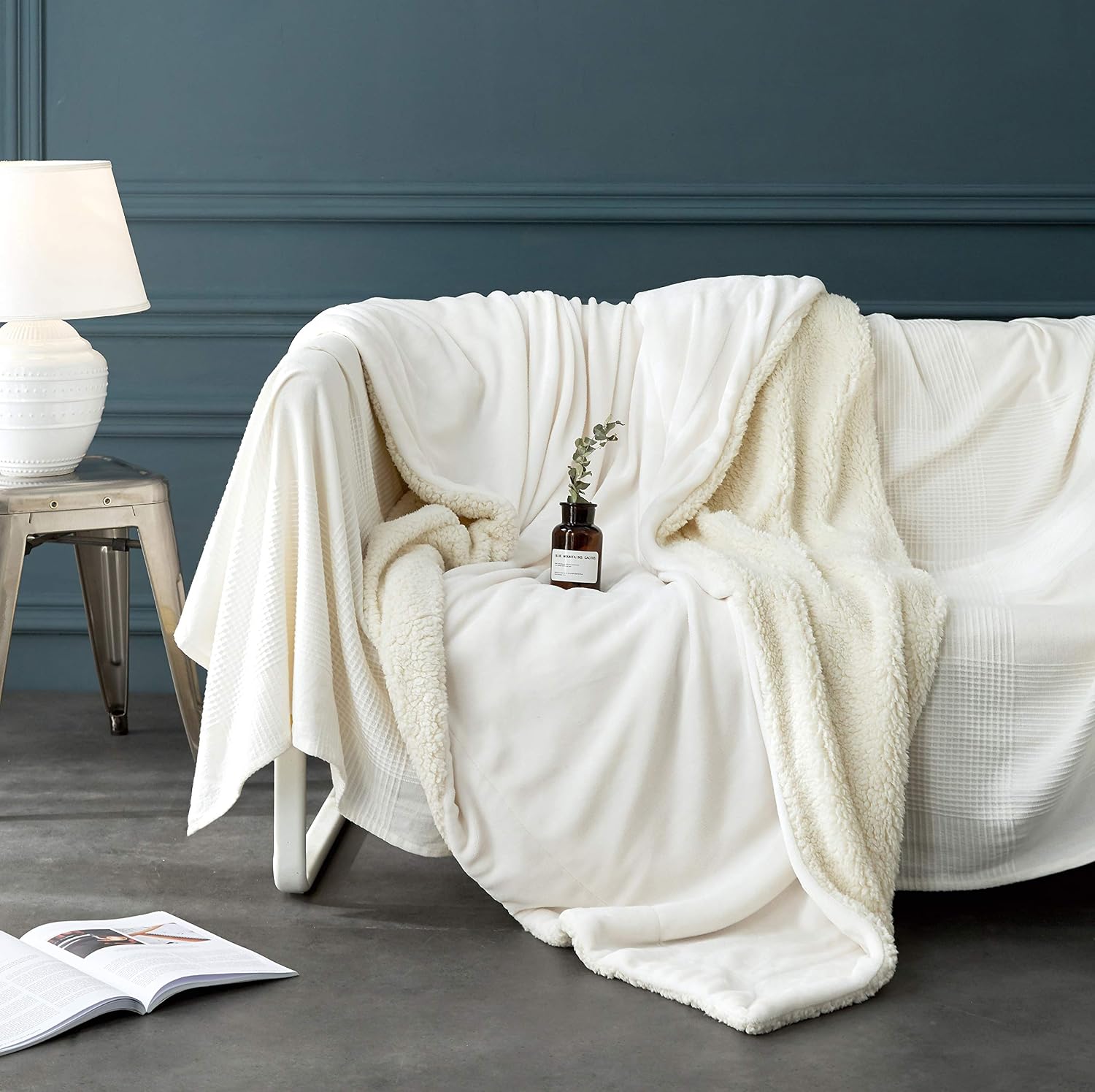 Thumbnail 2 de LBRO2M Sherpa Fleece King Blanket