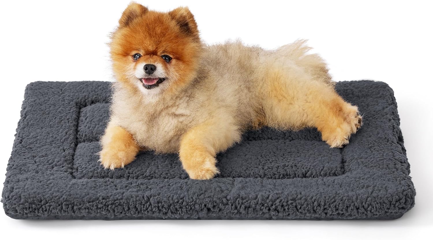 Detalle de Bedsure Small Dog Bed Mat (58x43cm) – Reversible Fleece & Faux Linen Foam Pet Mattress for Crates, Dark Grey