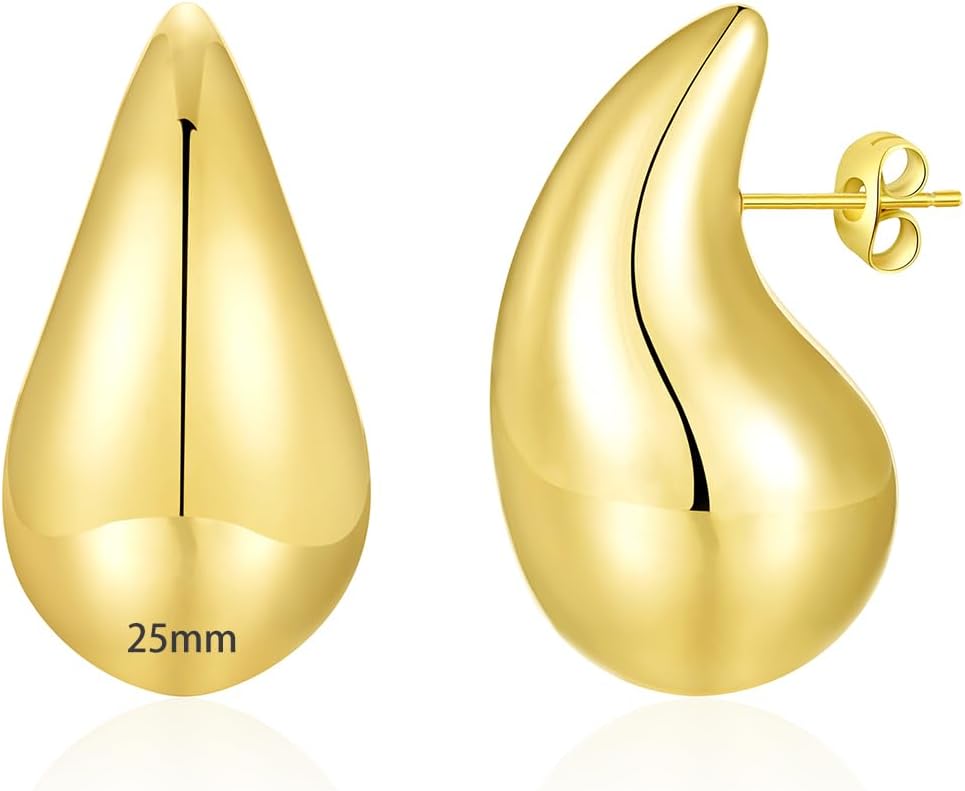 Detalle de Apsvo Hoop Earrings, 14K Gold Plated