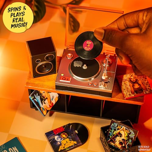 Detalle de MGA's Miniverse Mini Platine Real Music, vinyle miniature et enceintes rétro
