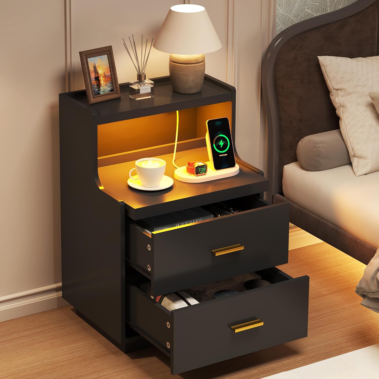Detalle de Yusong LED Nightstand with Charging Station, RGB Lights, 2 Drawers, Black