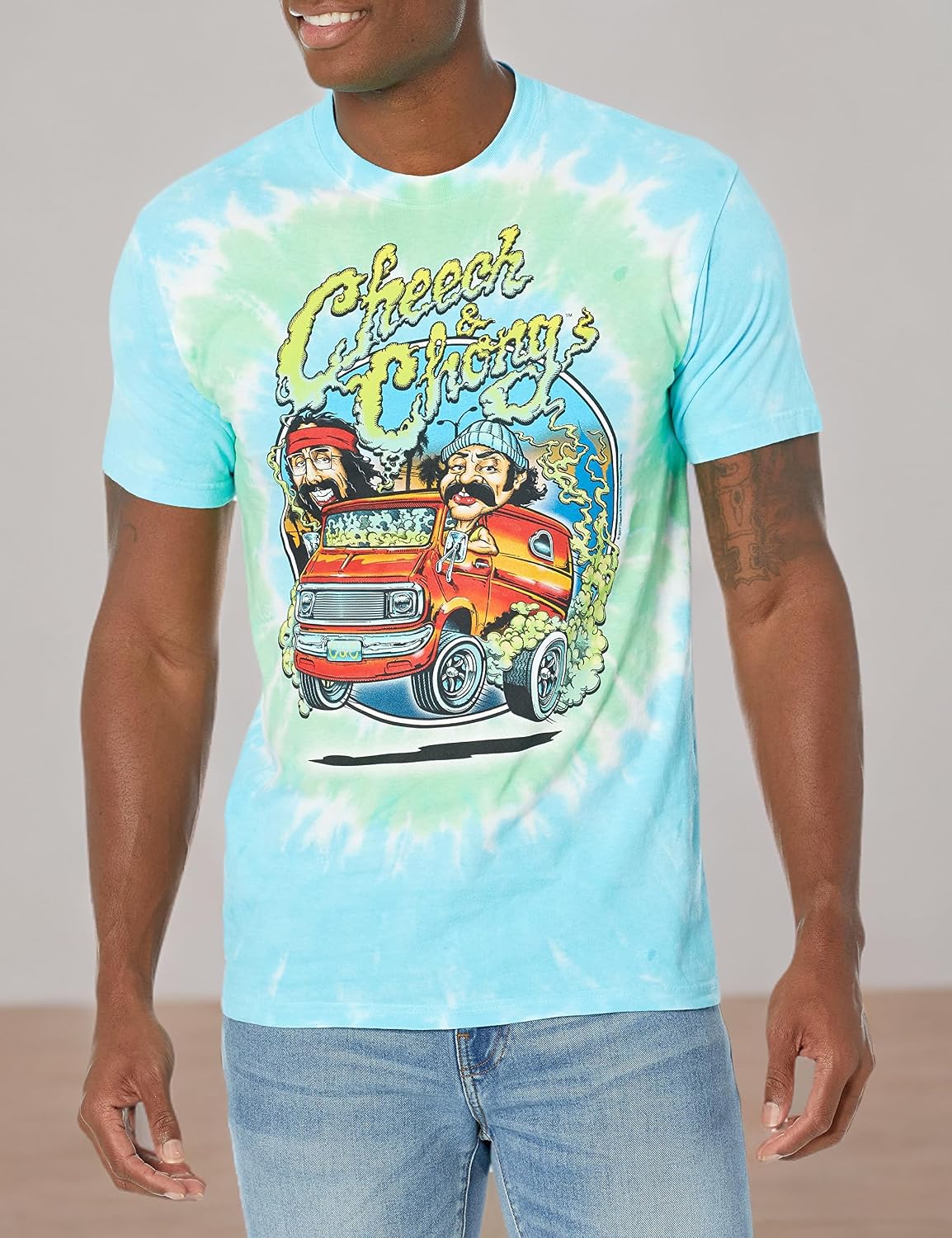 Detalle 2 de Liquid Blue Cheech and Chong Smokin' Ride Tie Dye T-Shirt