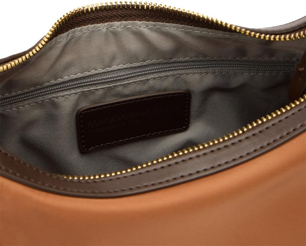 Detalle 2 de Mandarina Duck Hunter Crossover, Hunter — Mini crossbody en nylon brillant avec double bretelle amovible