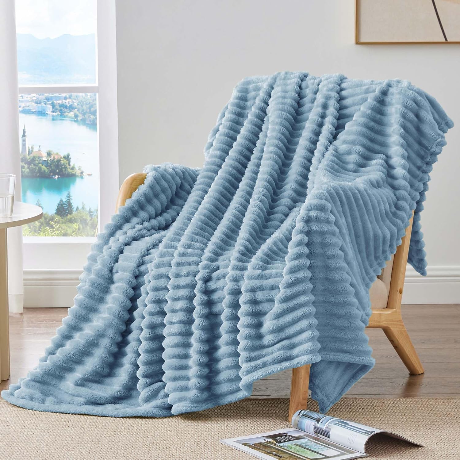 Thumbnail 6 de BEDELITE Kuscheldecke 125×150 cm – Flanelldecke Hellblau 🛋