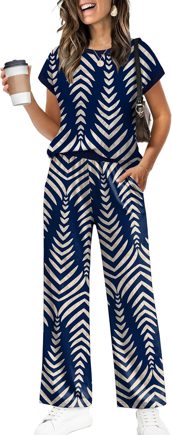 Detalle 2 de WIHOLL two-piece lounge set for wide-leg comfort