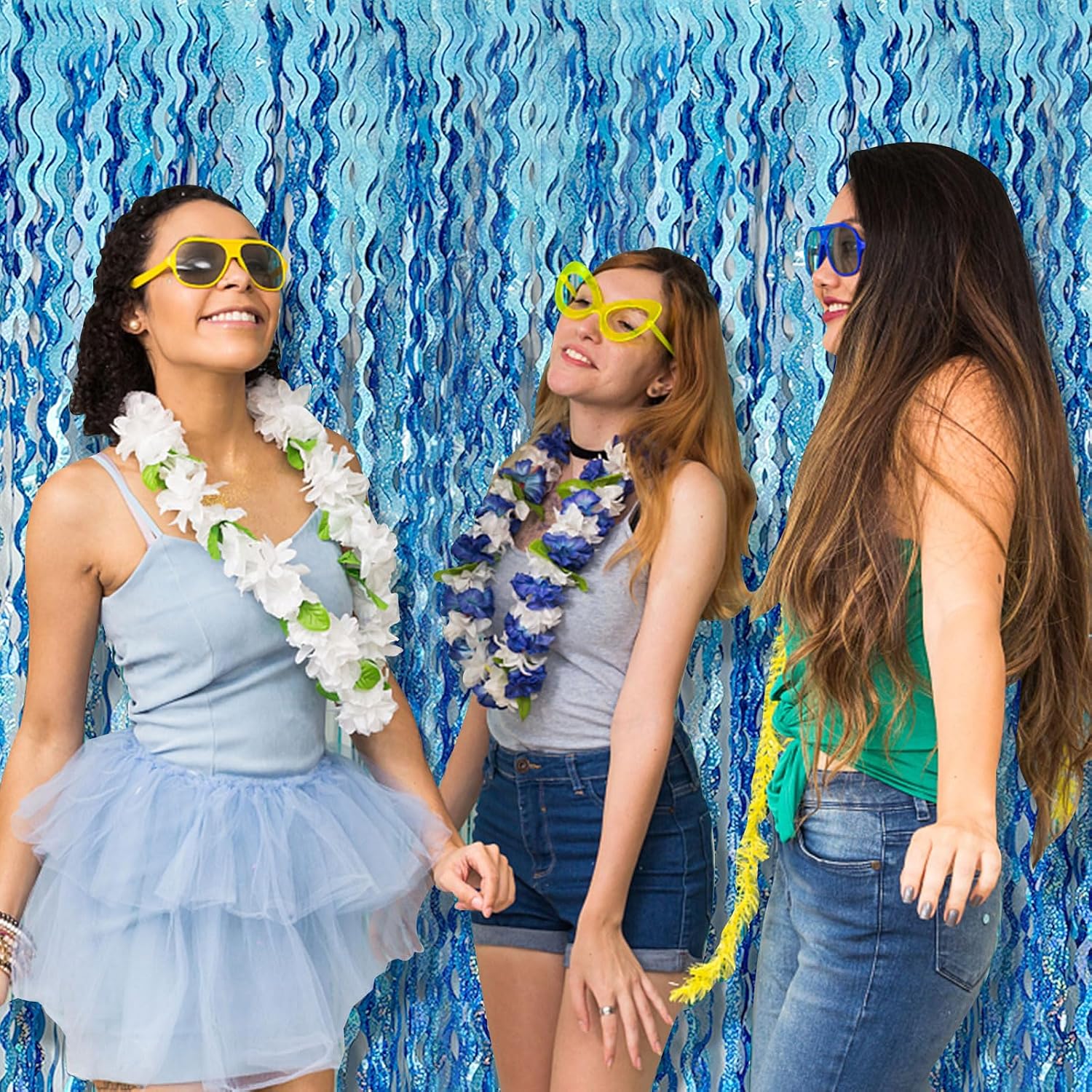Thumbnail 4 de BOMSI Party2-10 Light Blue Wavy Foil Fringe Backdrop, 2-Pack
