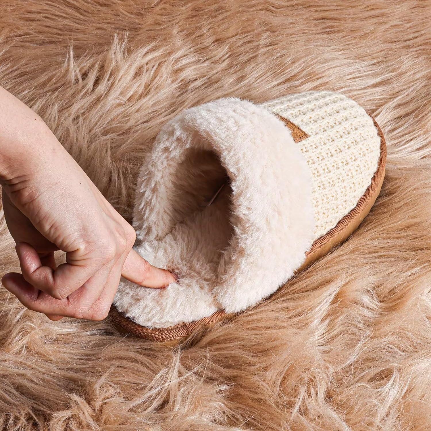 Detalle 2 de OOW Cozy House Slippers Women memory foam slippers