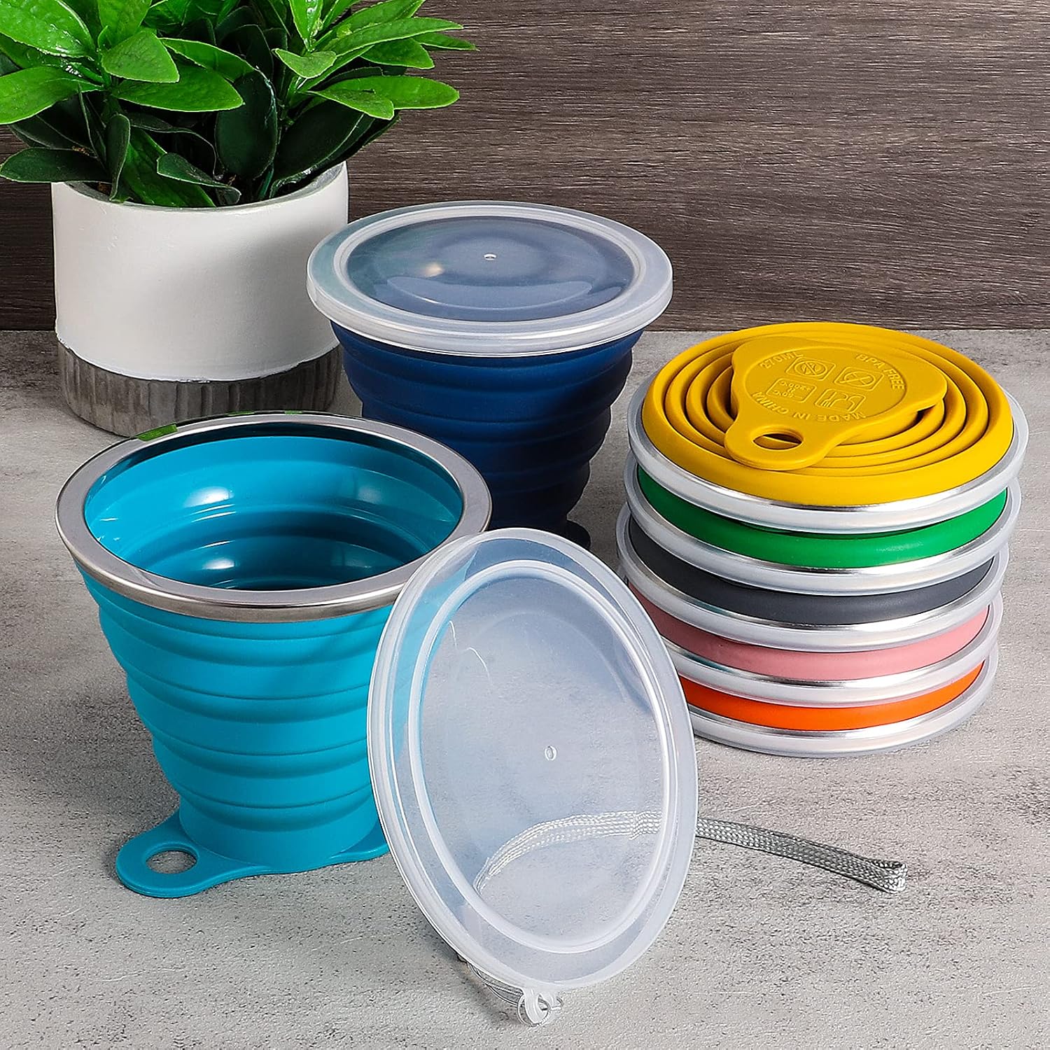 Detalle de ME.FAN MF-SCTC Collapsible Silicone Travel Cups, 270 mL, 4-Pack