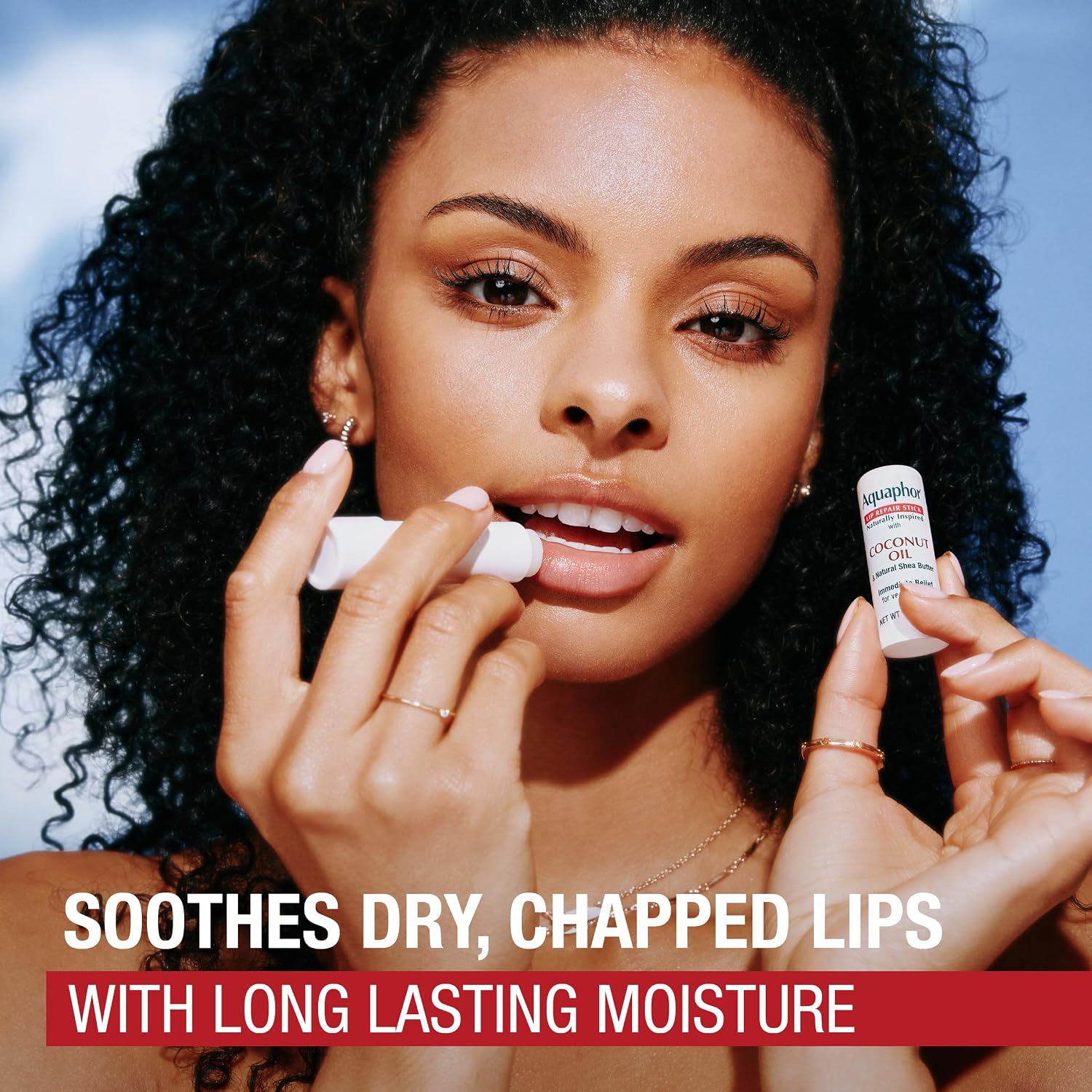 Detalle de Aquaphor Naturally Inspired Lip Repair Stick with Coconut Oil and Shea Butter — 3-Pack, 0.17 Oz Each