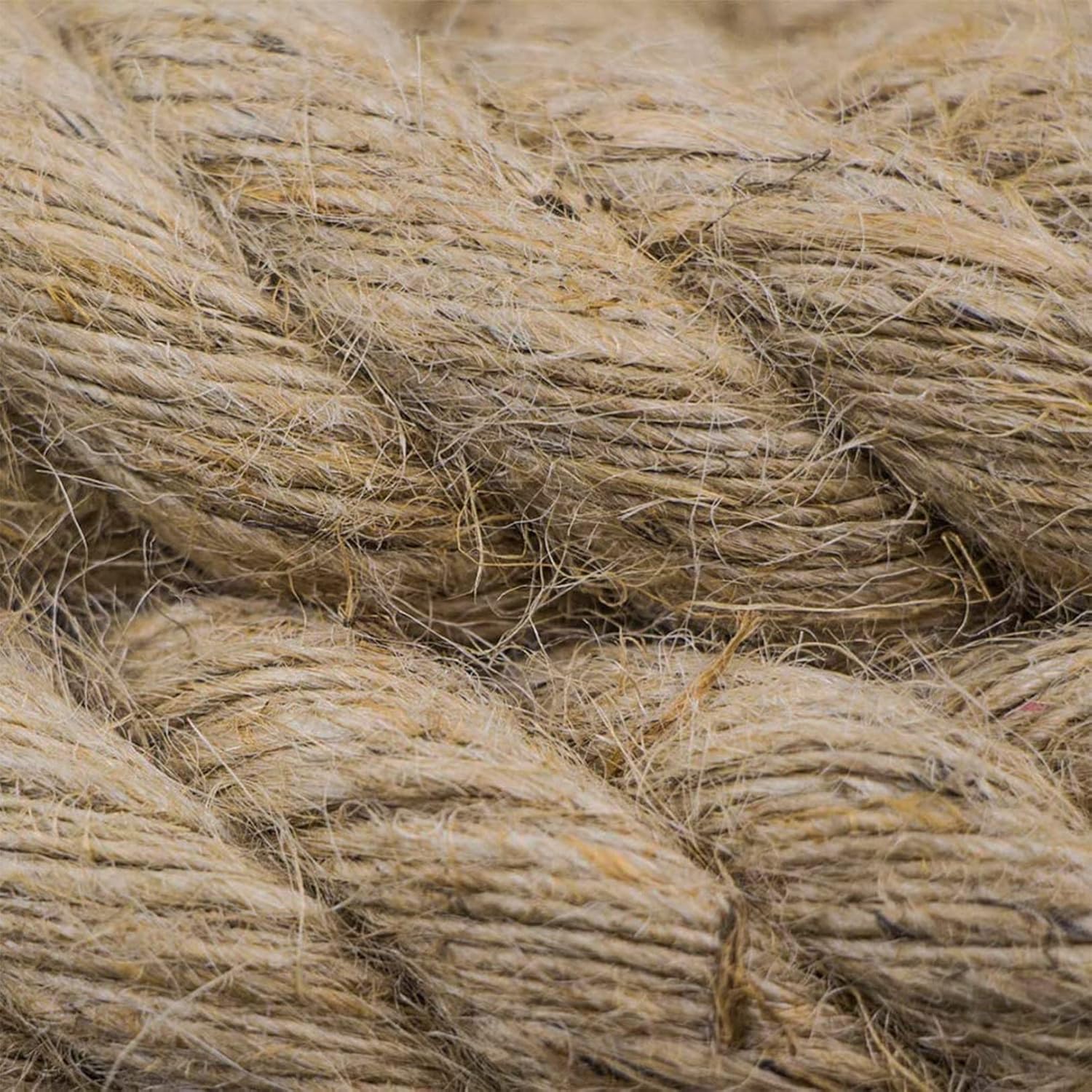 Detalle 2 de Aoneky Jute Rope 1.25 in x 25 ft Twisted Rope 🪢