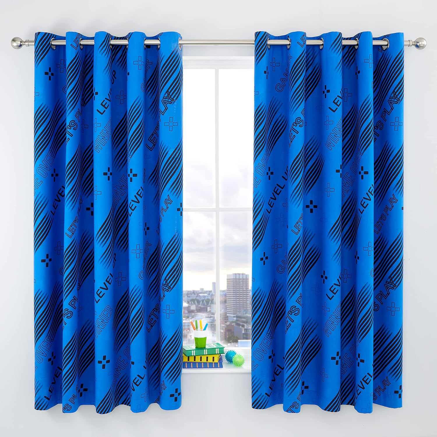 Thumbnail 1 de Catherine Lansfield Game Over 66x72 inch Eyelet Curtains 🪟