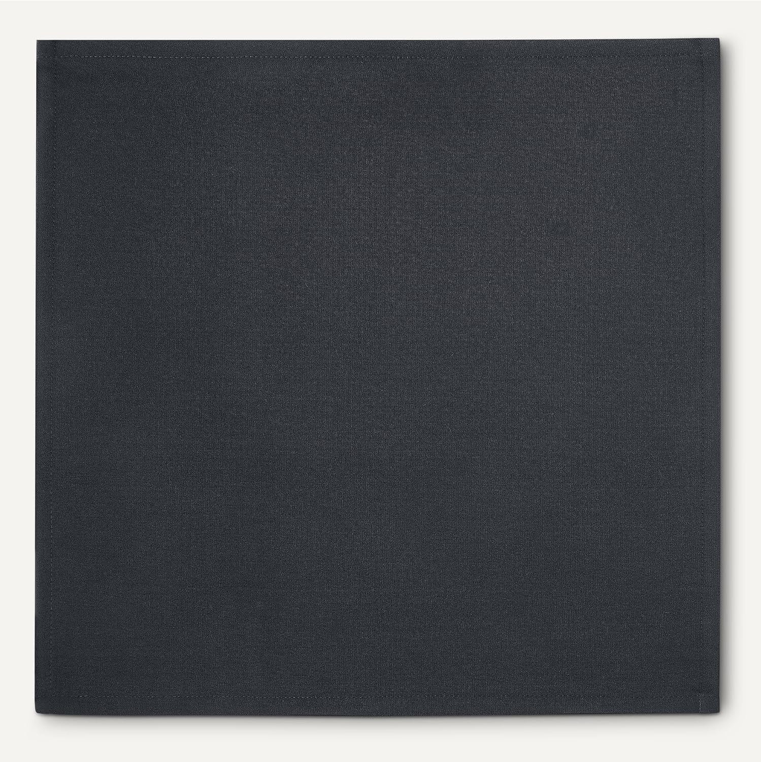 Detalle de Amazon Basics Wiederverwendbare schmutzabweisende Stoffservietten, 12er-Pack, 43 x 43 cm, Schwarz