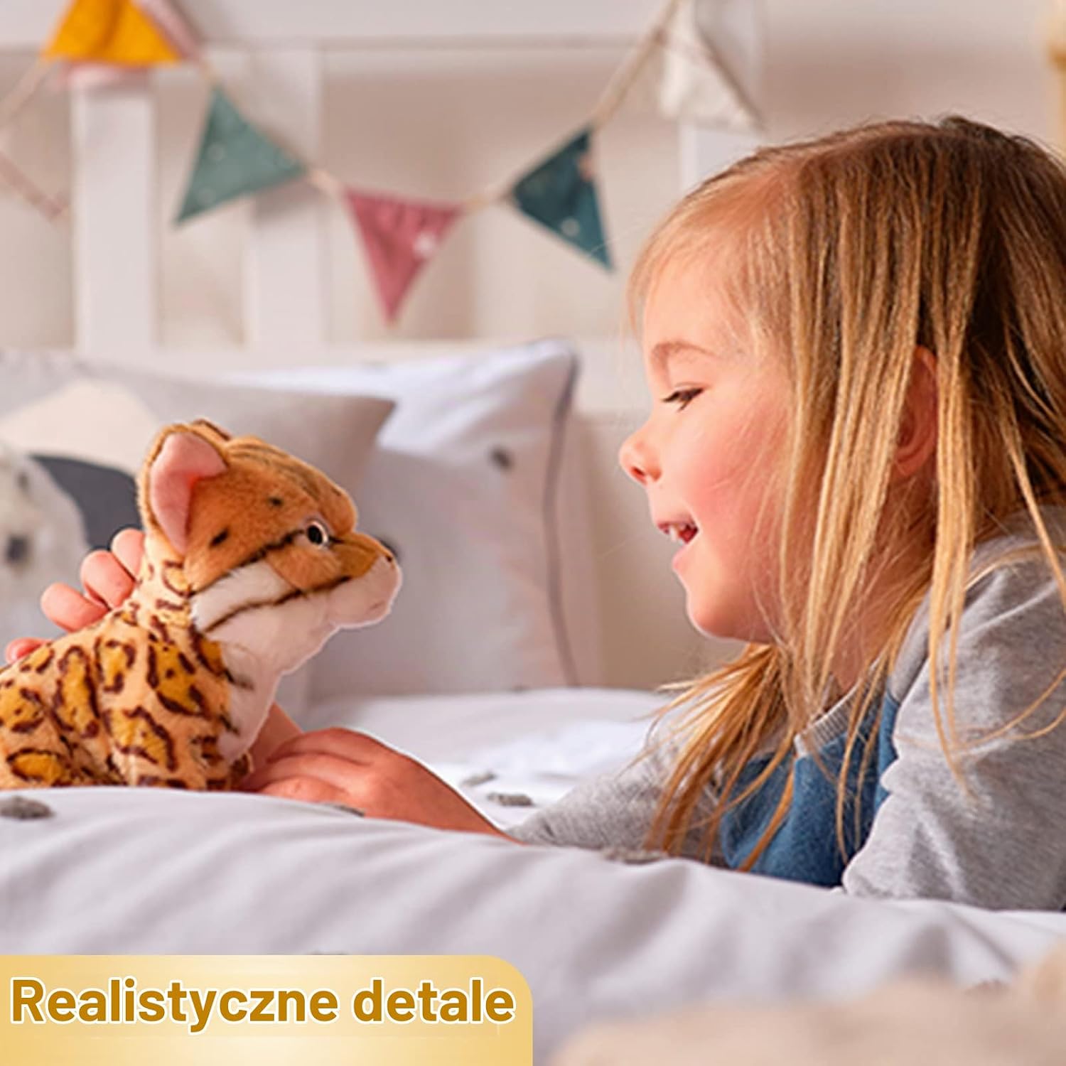 Detalle de Living Nature Soft Toy – pluszowy koń 23 cm z realistycznymi detalami