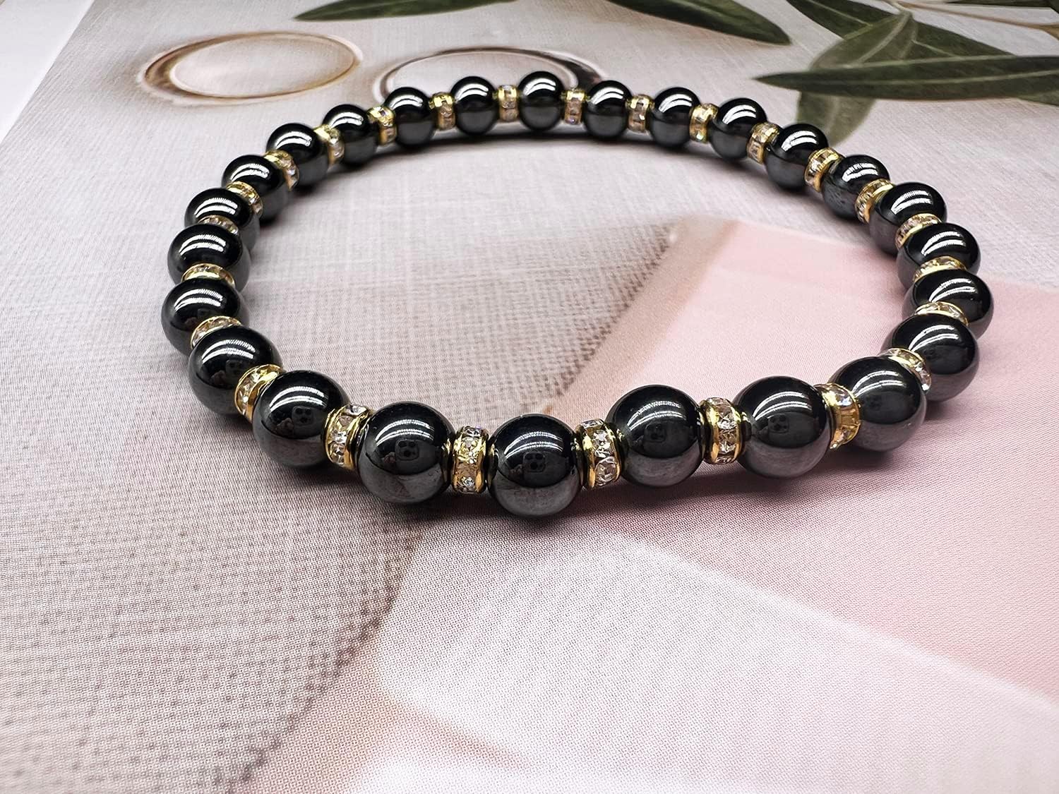 Thumbnail 4 de Apocalyptic-K Magnetic Hematite Bracelet with Rhinestones (6/8/10mm) – Eliminate Static Electricity