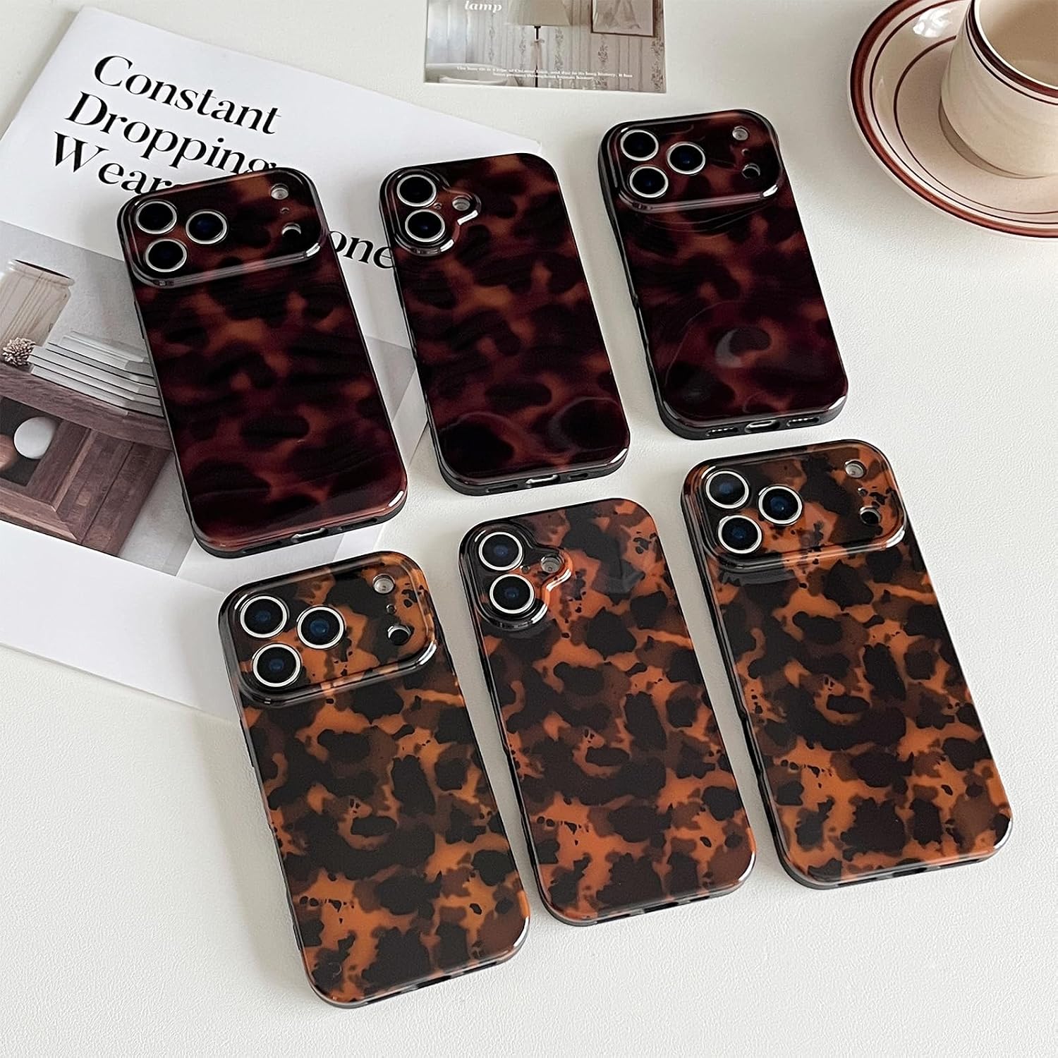 Detalle 2 de iPhone 17 Pro case by CHEDEMK 6.3 inch