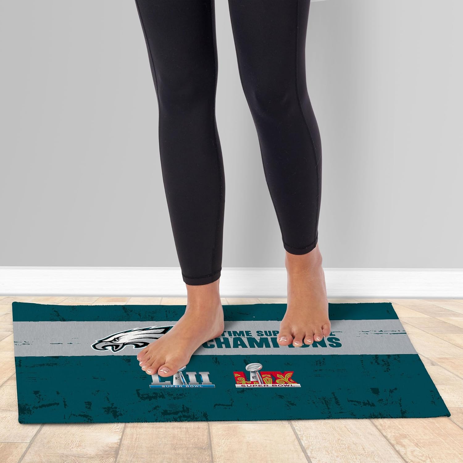 Thumbnail 1 de Northwest NFL Philadelphia Eagles 2025 Super Bowl LIX Multi Champ Washable Rug (20x32 in)