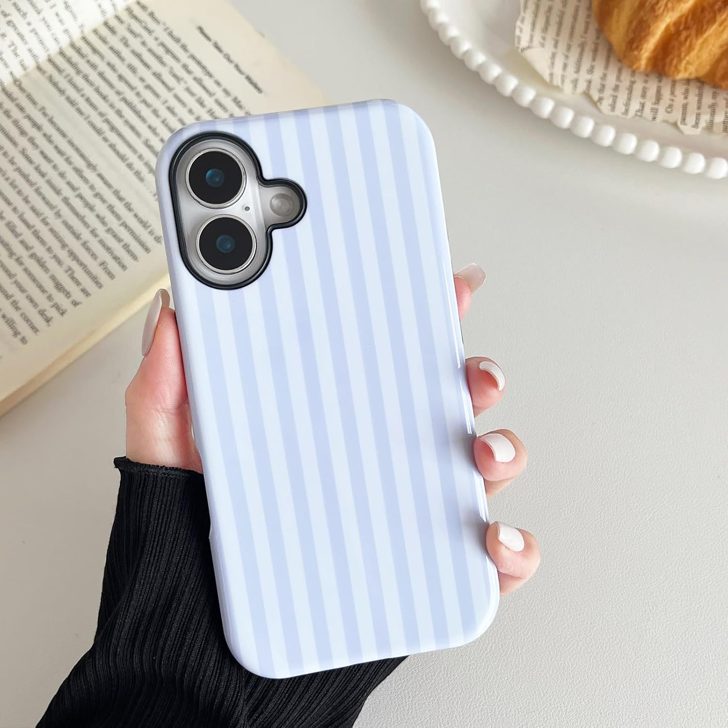 Detalle de CHEDEMK iPhone 17 Case - White, Cute Striped Fashion Shield for 6.3