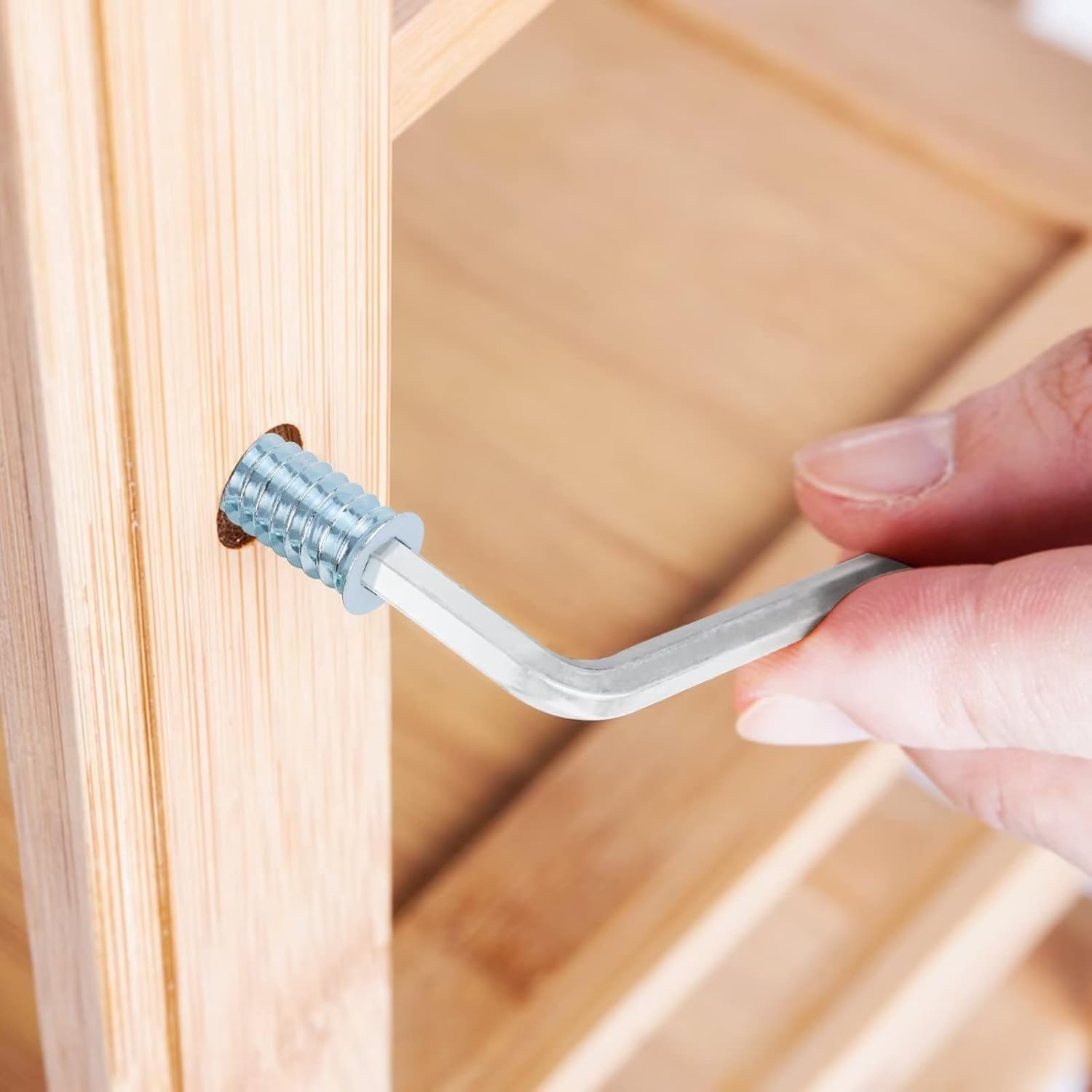 Detalle 2 de Einschraubmutter M6x20mm für Holz, 40 Stück