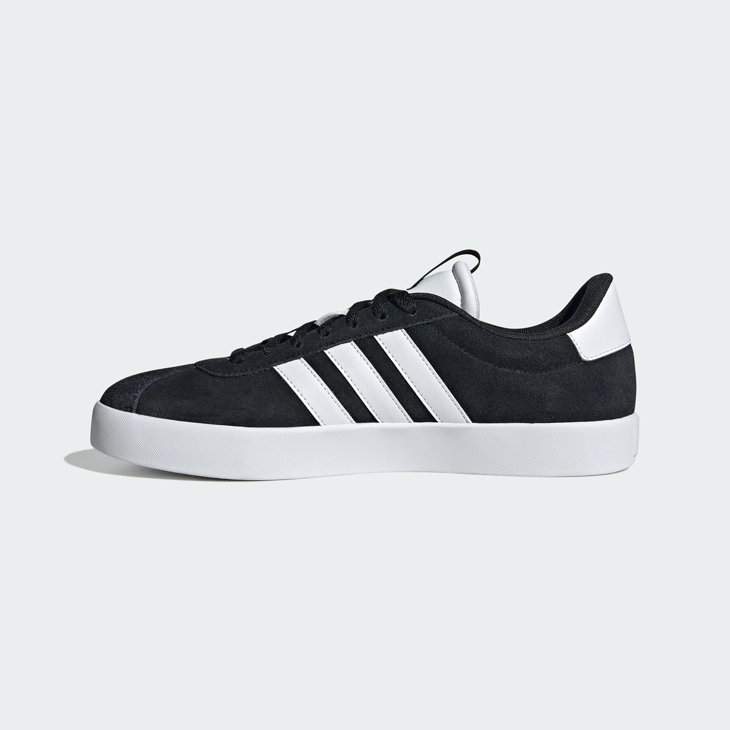 Detalle de Adidas Herren VL Court 3.0 Schuhe – klassischer Court‑Sneaker mit Lederoberseite