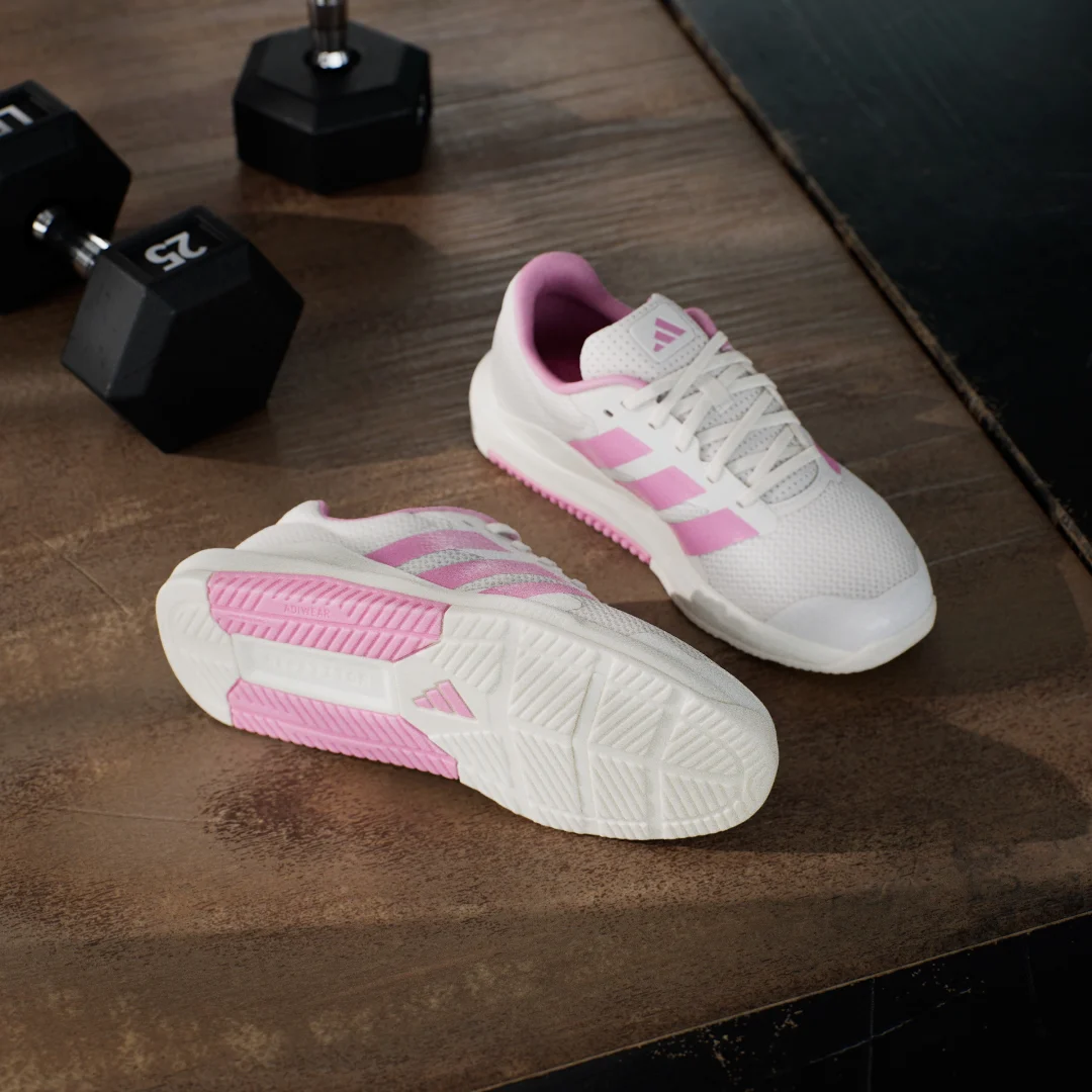 Detalle de Zapatilla de entrenamiento Dropset Base de Adidas — rendimiento y estilo en color Blanco