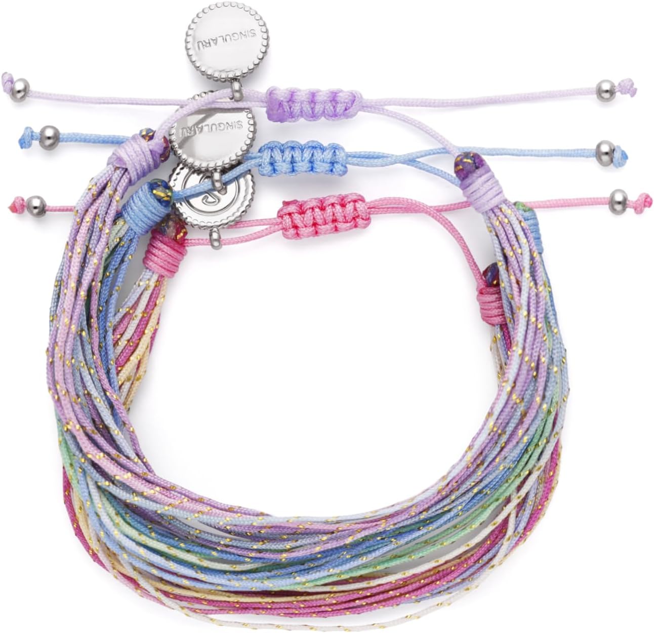 Detalle de SINGULARU Pack 3 Pulseras Sunset Spark: acero, cordón y color suave para llevar contigo
