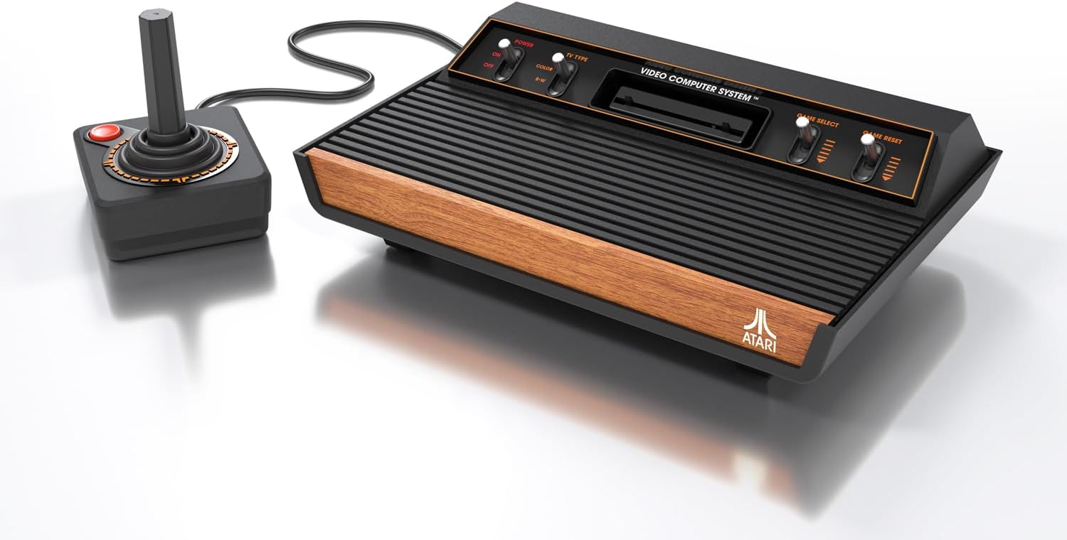 Detalle 2 de Atari 2600+ — la versione aggiornata del classico con compatibilità retro e 10 giochi inclusi