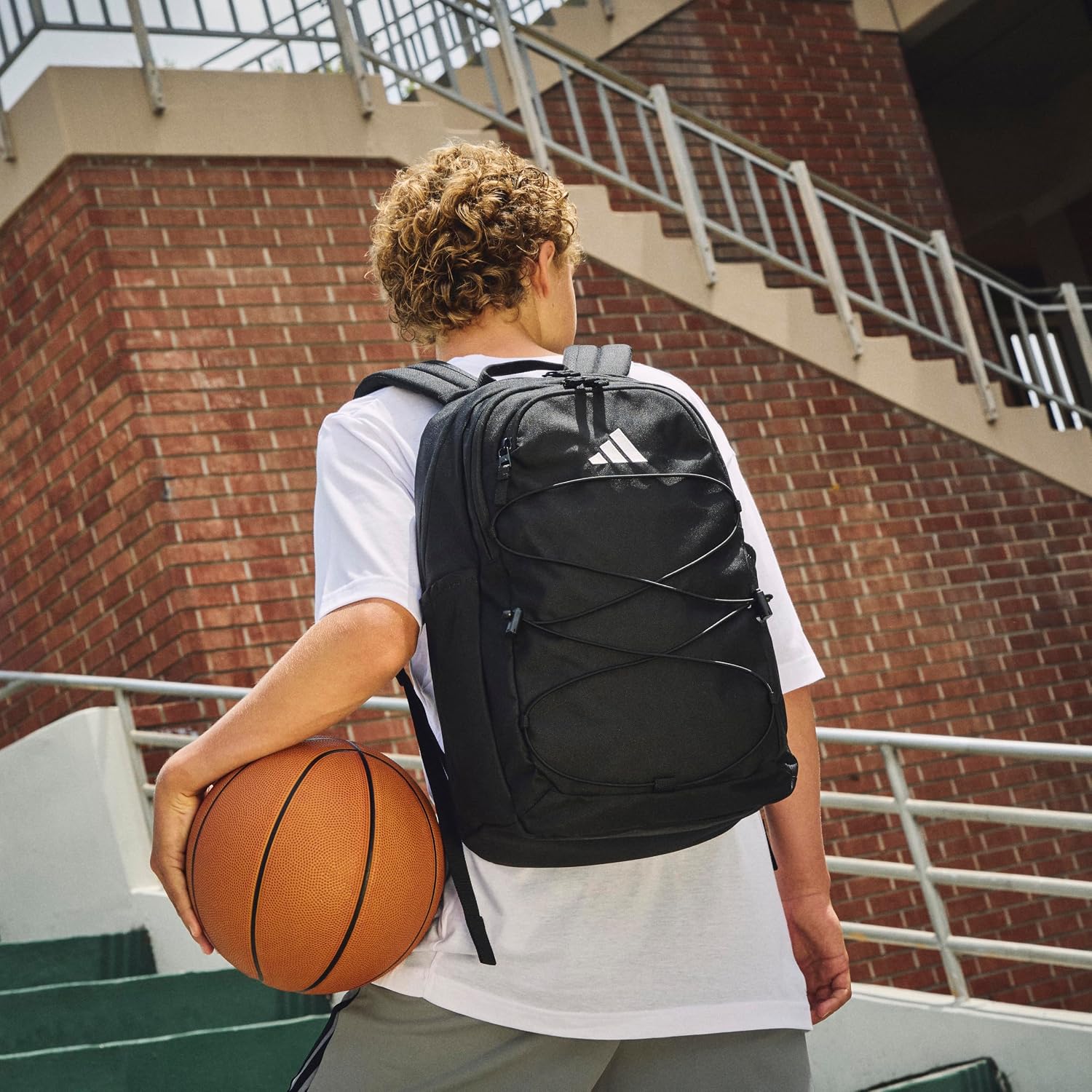 Detalle 2 de adidas School Backpack 27L