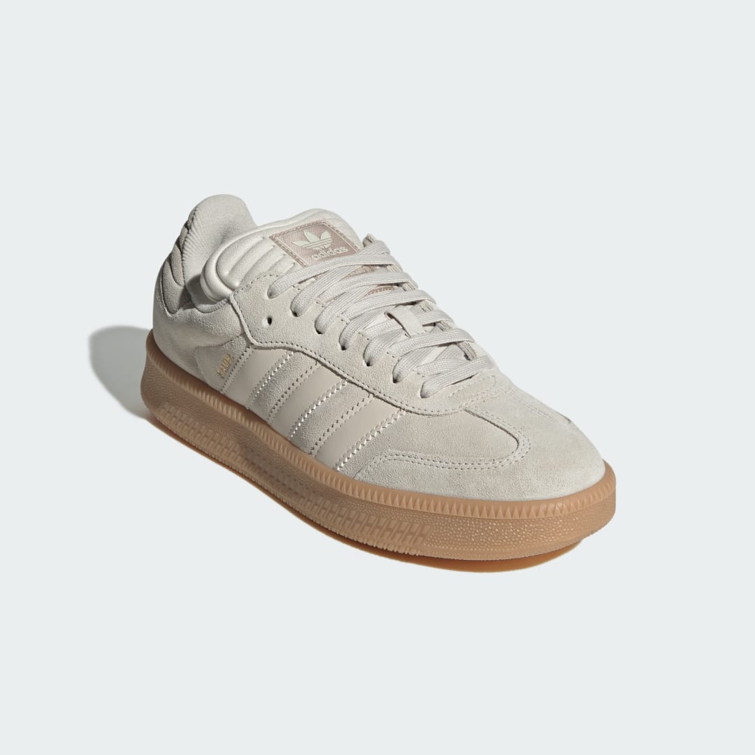 Detalle 2 de ZAPATILLA SAMBA XLG de Adidas — Beige