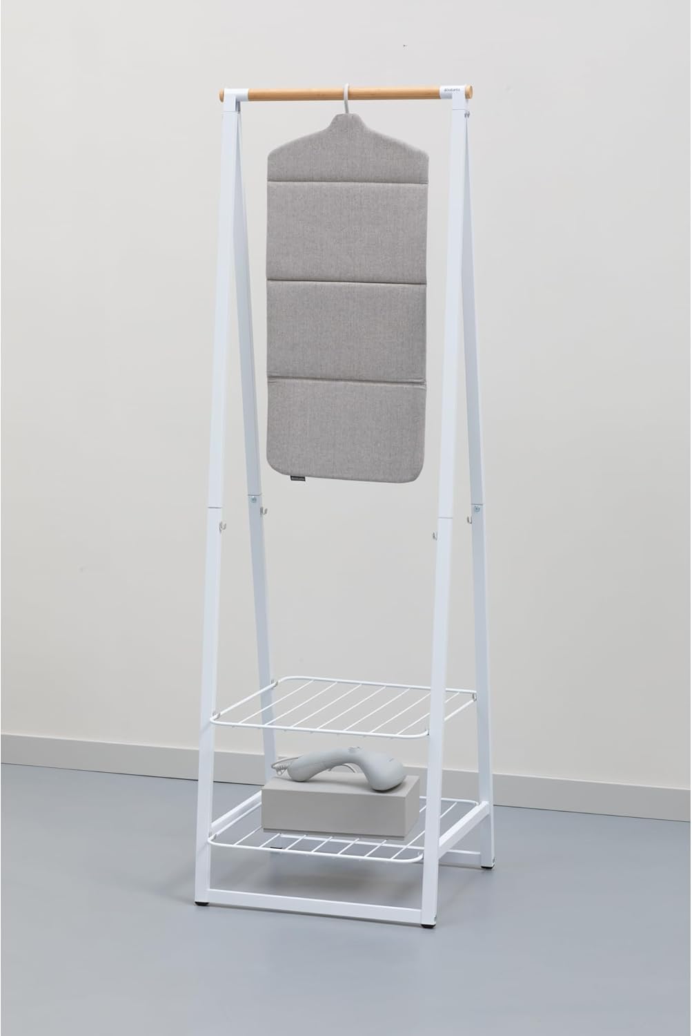 Detalle de Brabantia faltbares Dampfbrett – robuste, hitzebeständige Fläche zum Hochdruckdämpfen von Kleidung (91,5 cm x 41 cm) in Grau