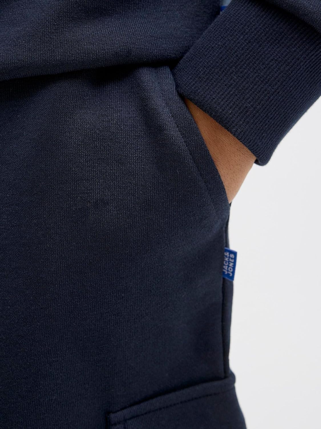Detalle 2 de JACK & JONES Boy Sweat-Shorts Regular Fit – Sweat-Shorts Junior